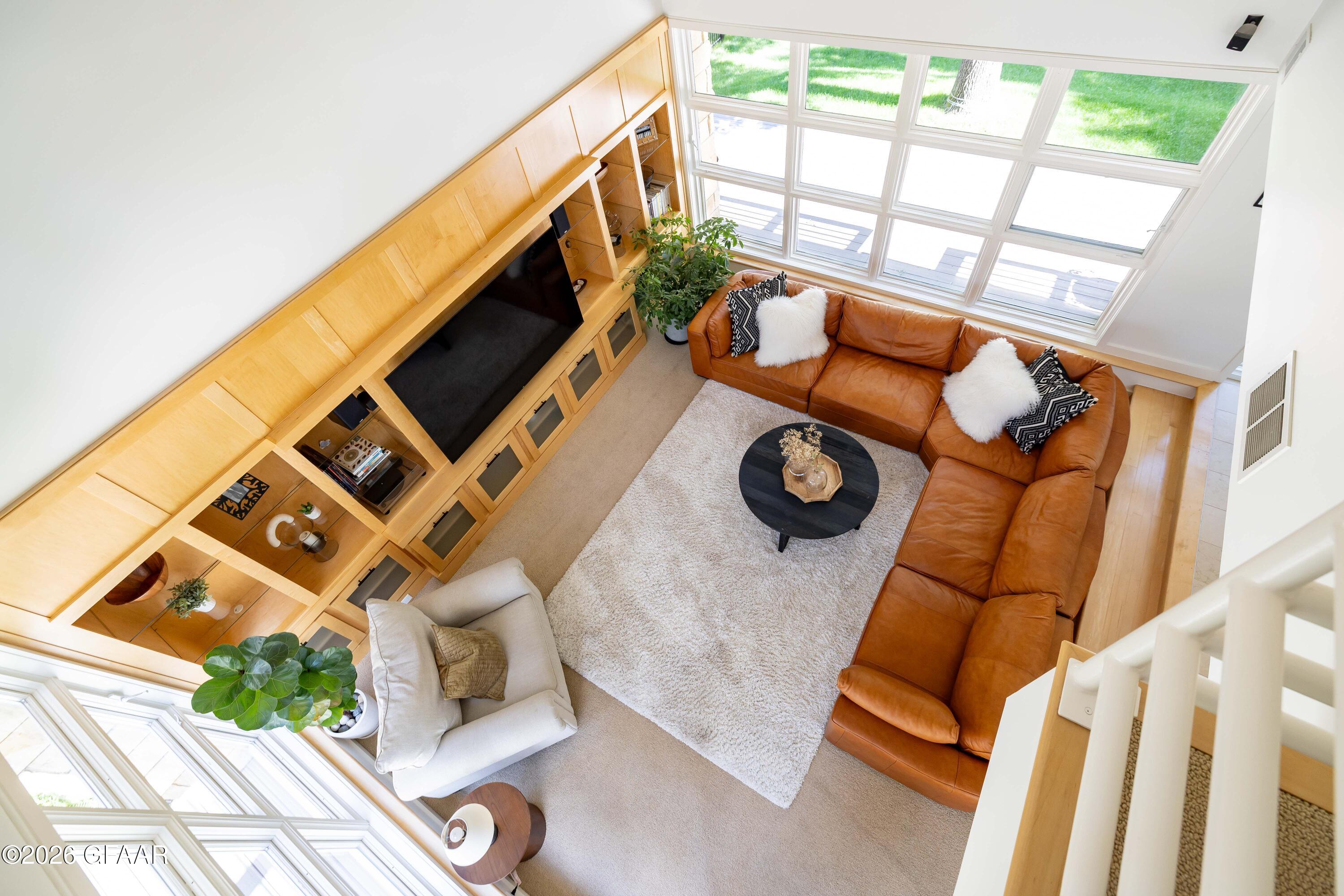 main property photo 51