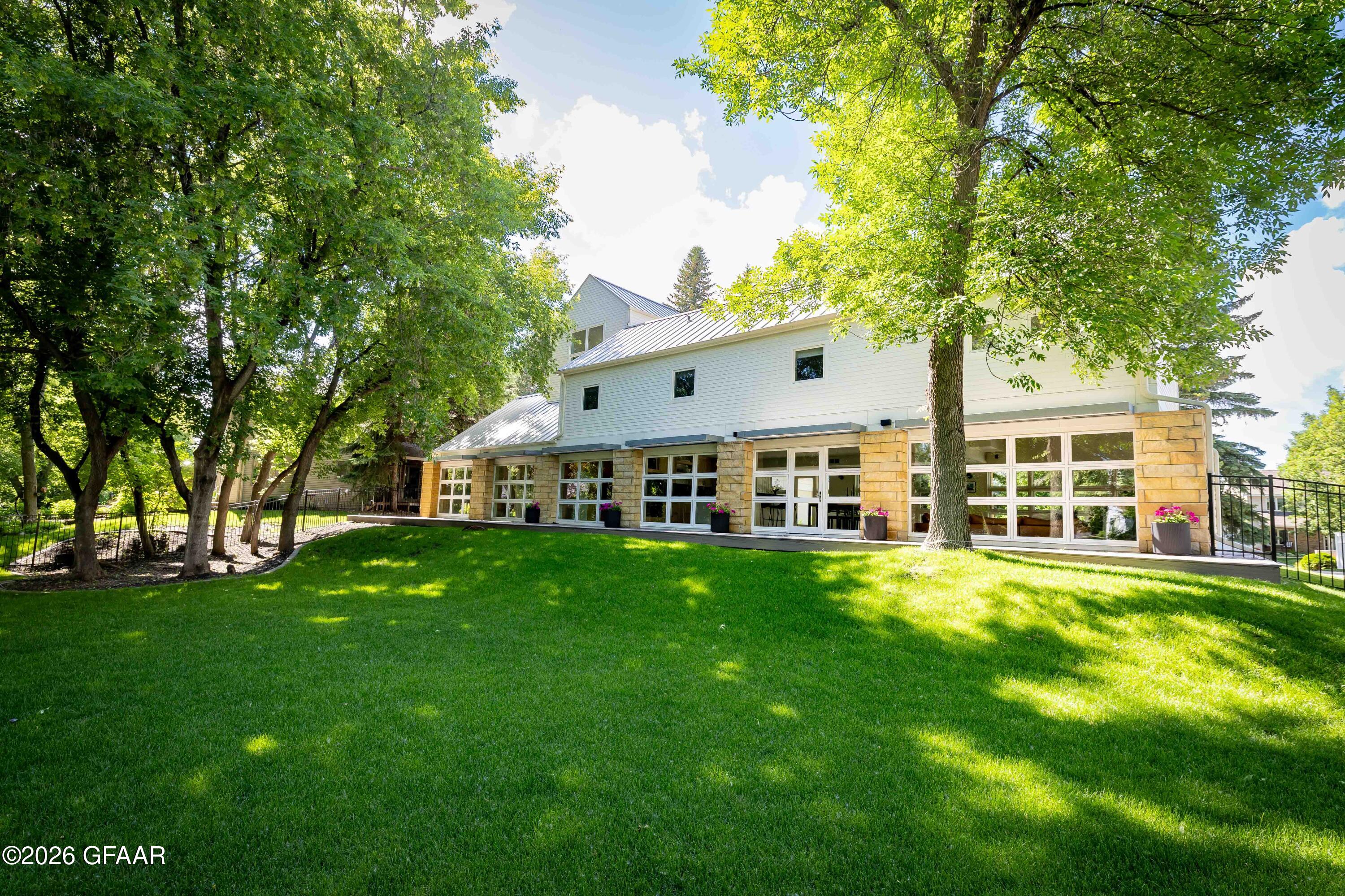 main property photo 61