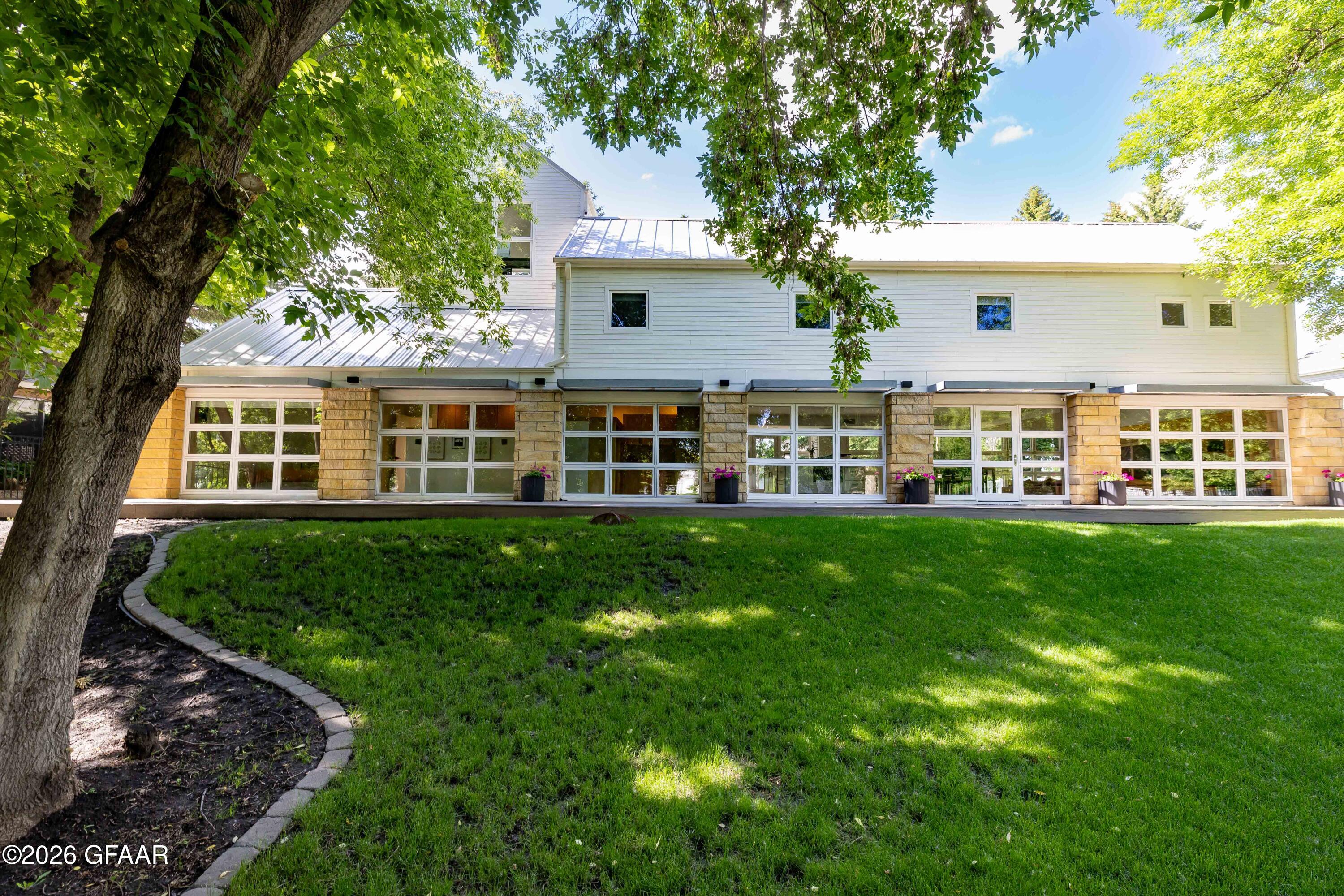 main property photo 65