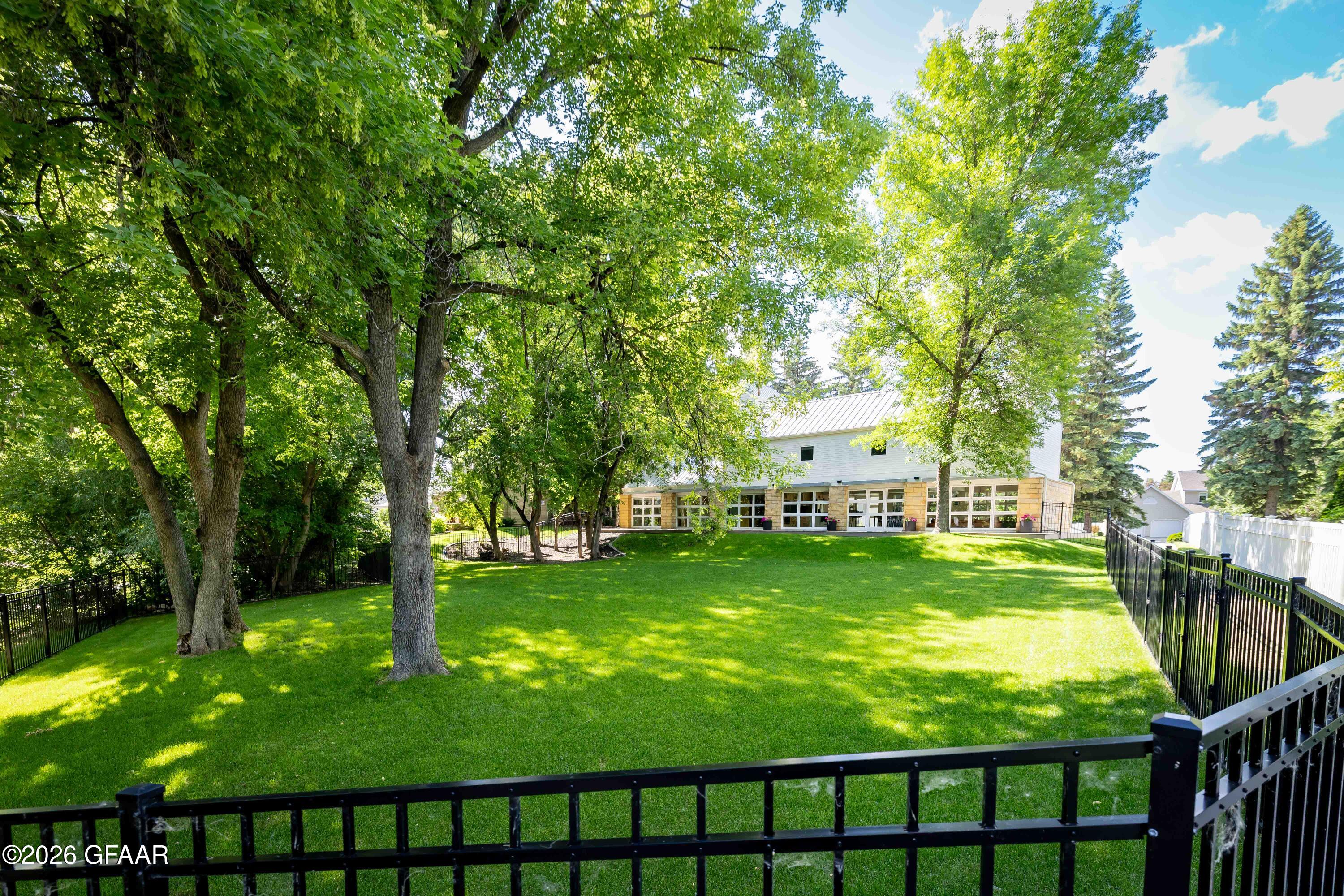 main property photo 70