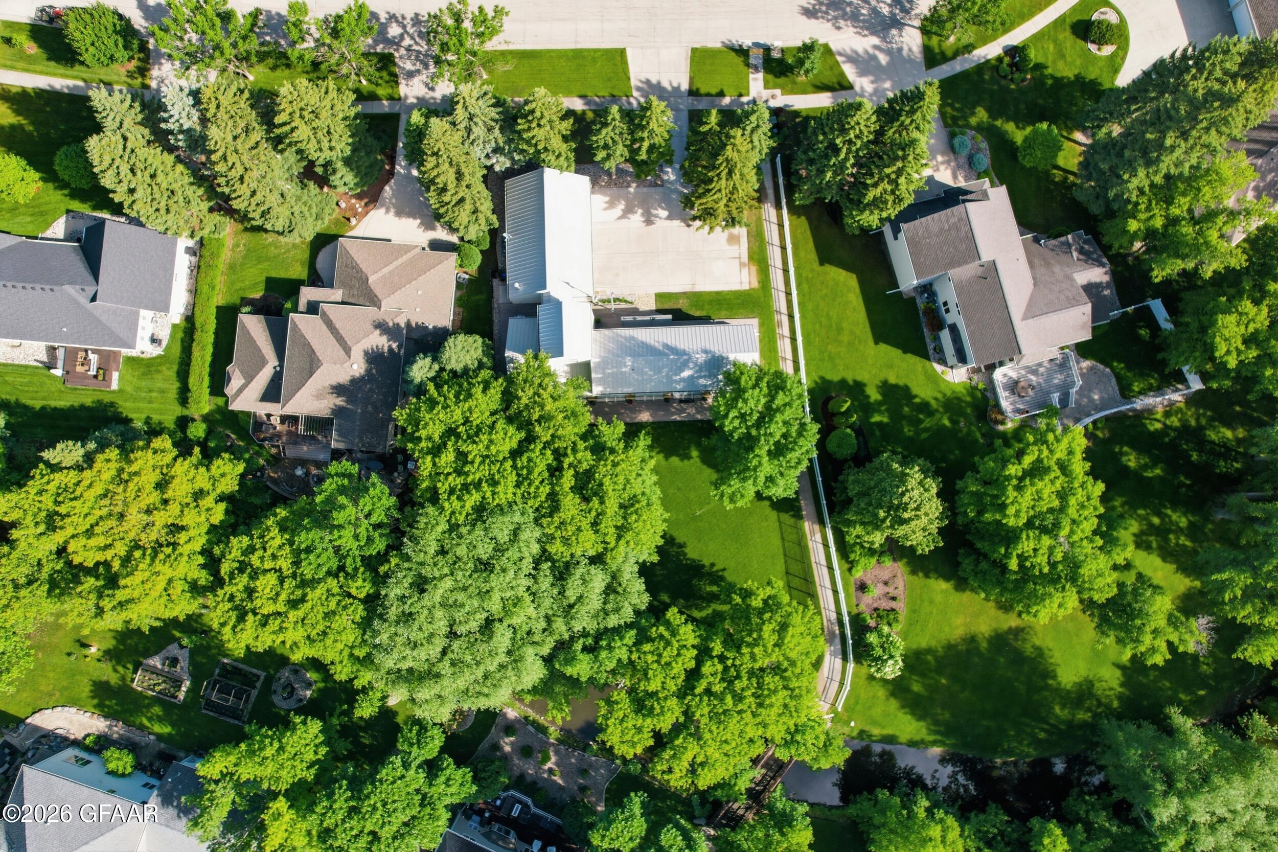 main property photo 79