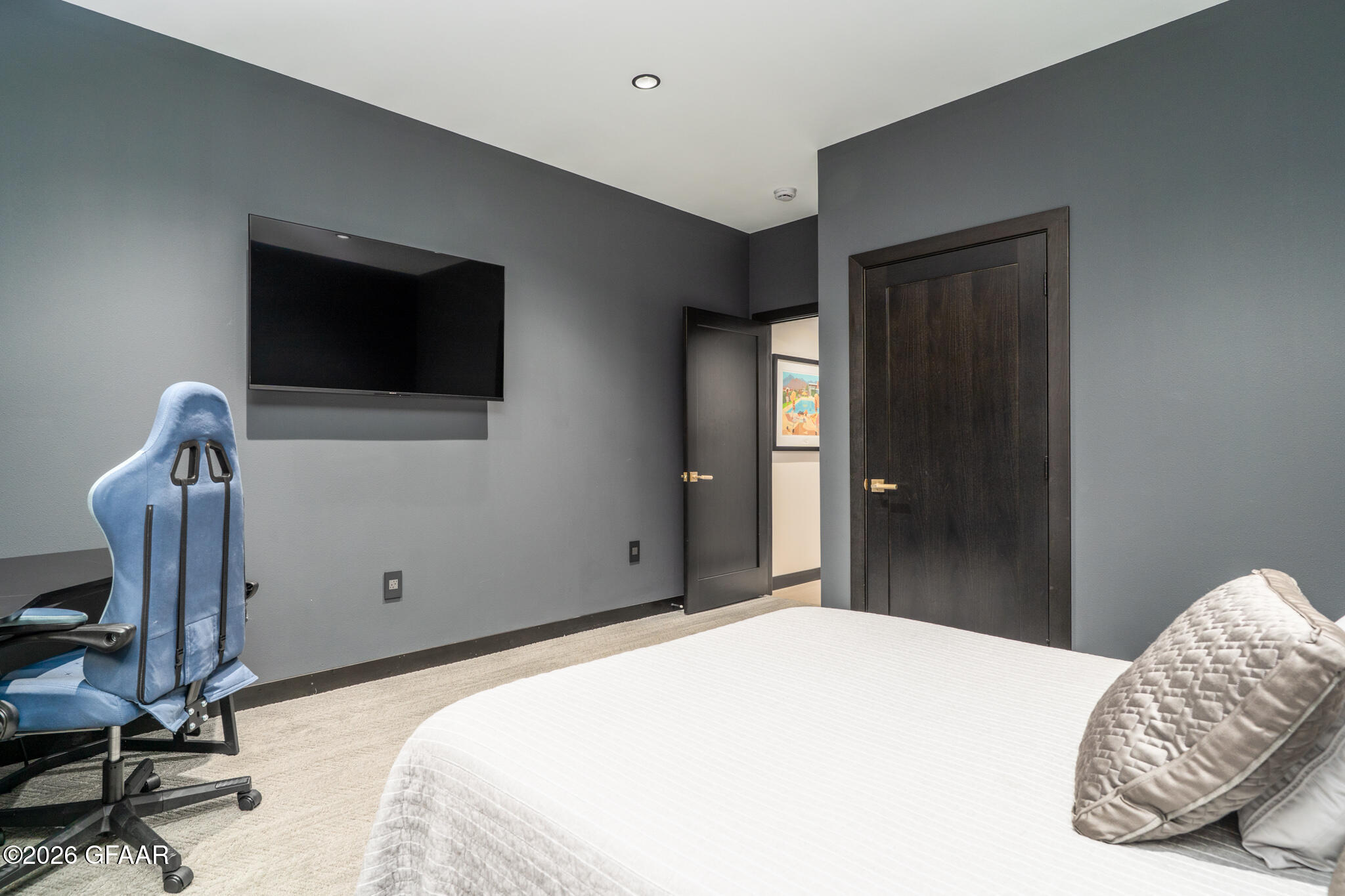 main property photo 63