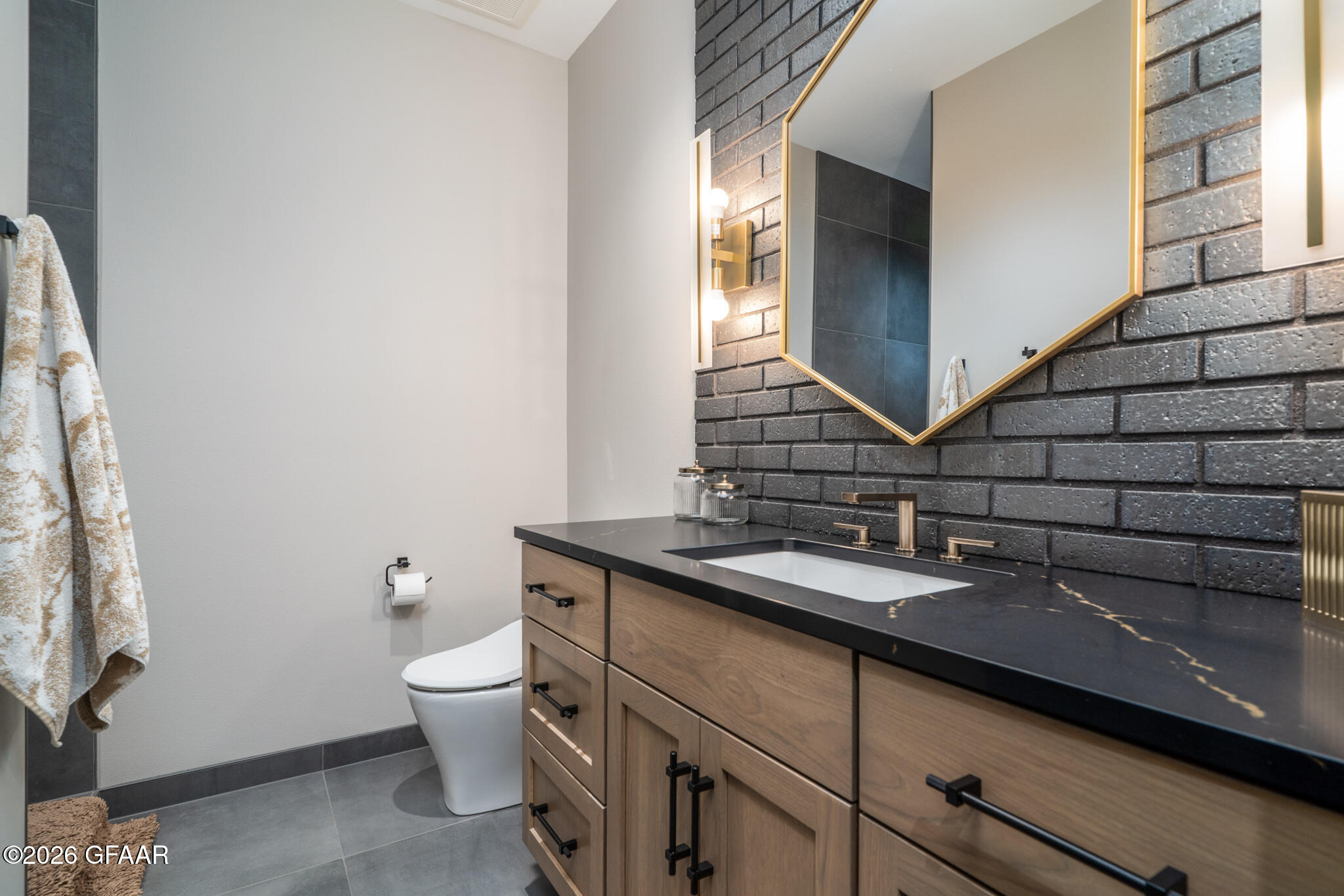main property photo 64