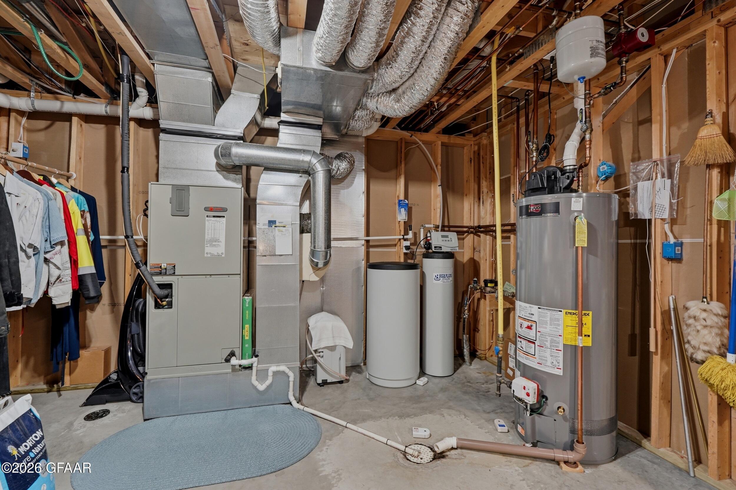 main property photo 60