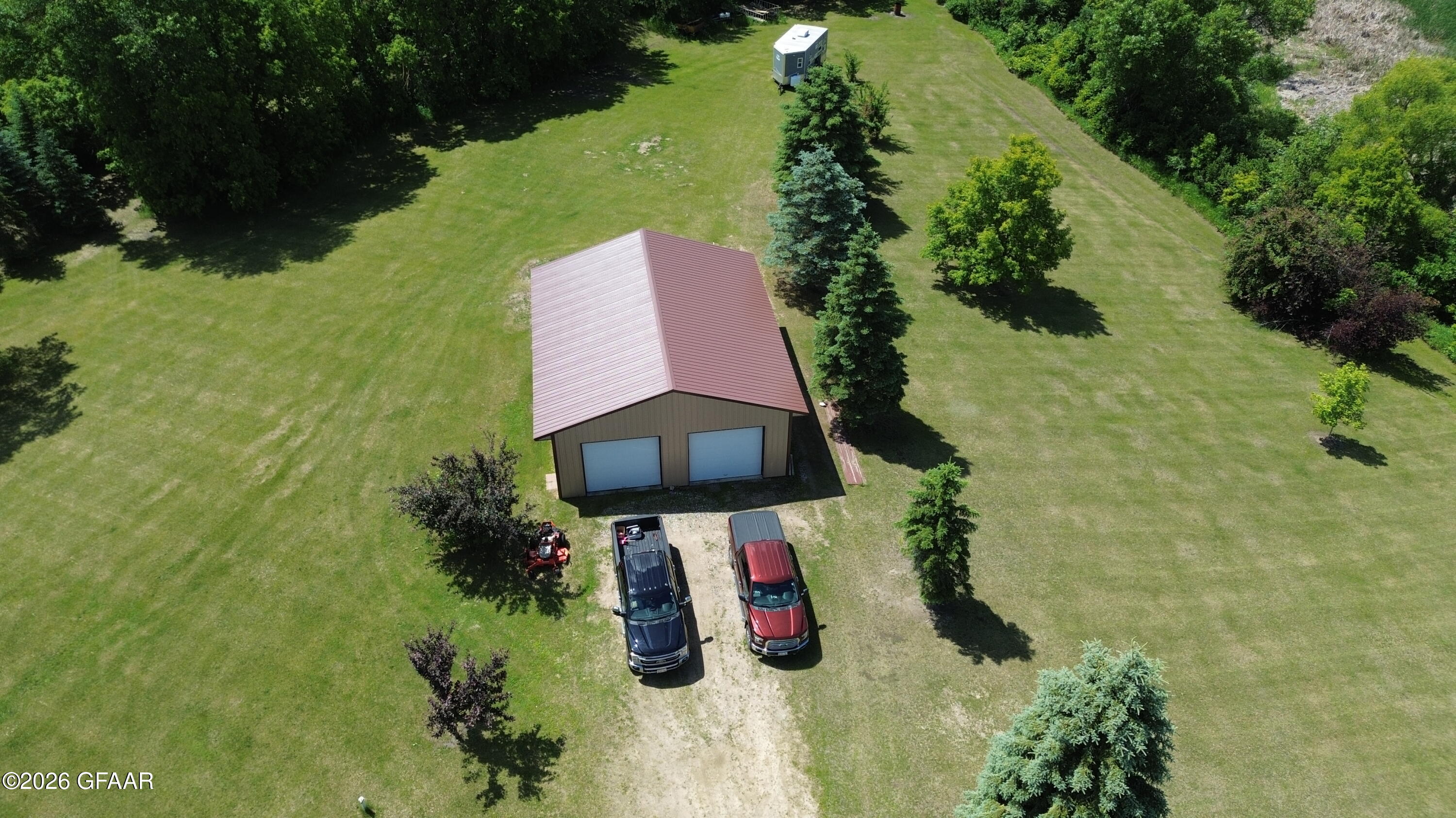 main property photo 99