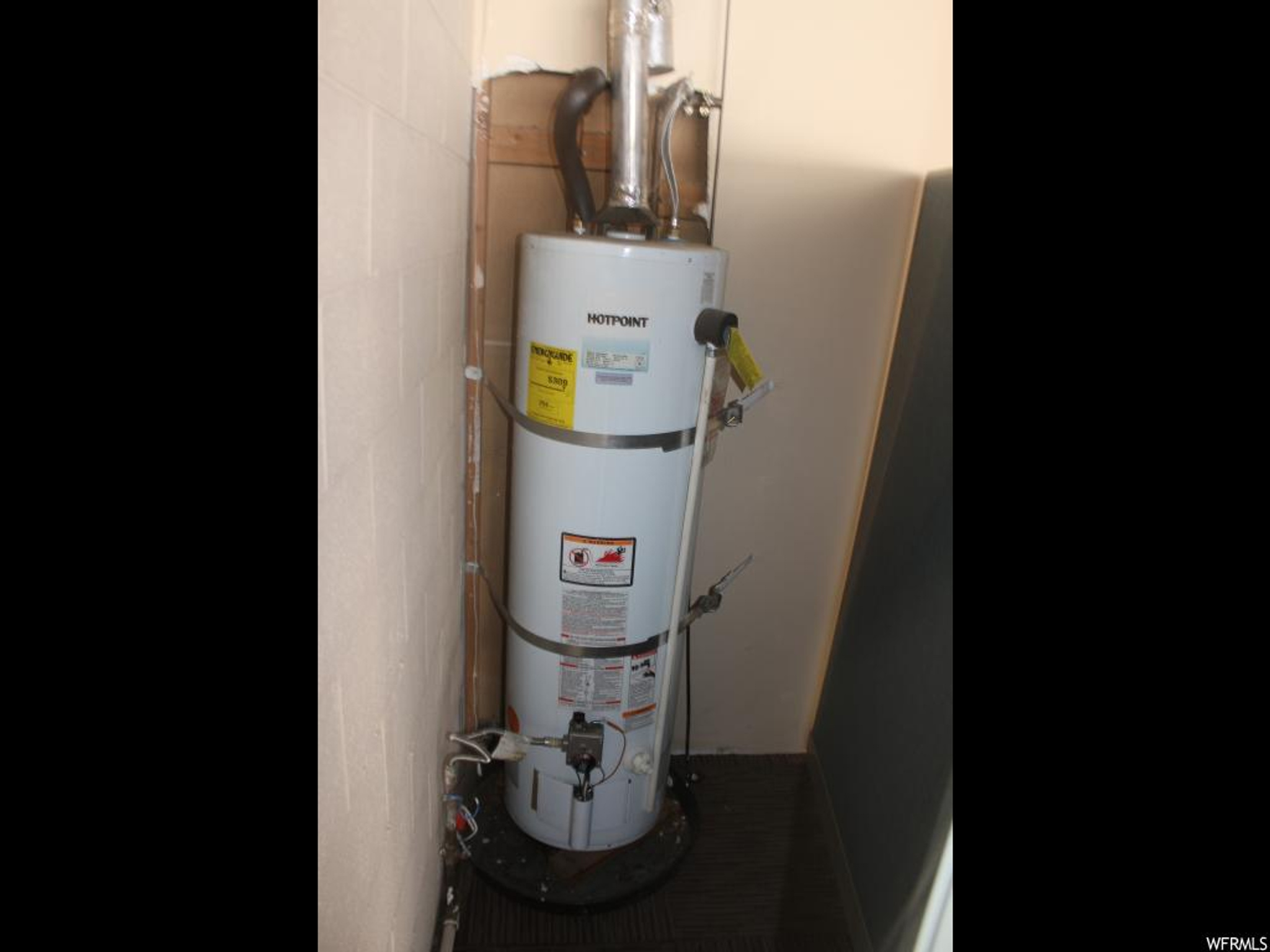 main property photo 24