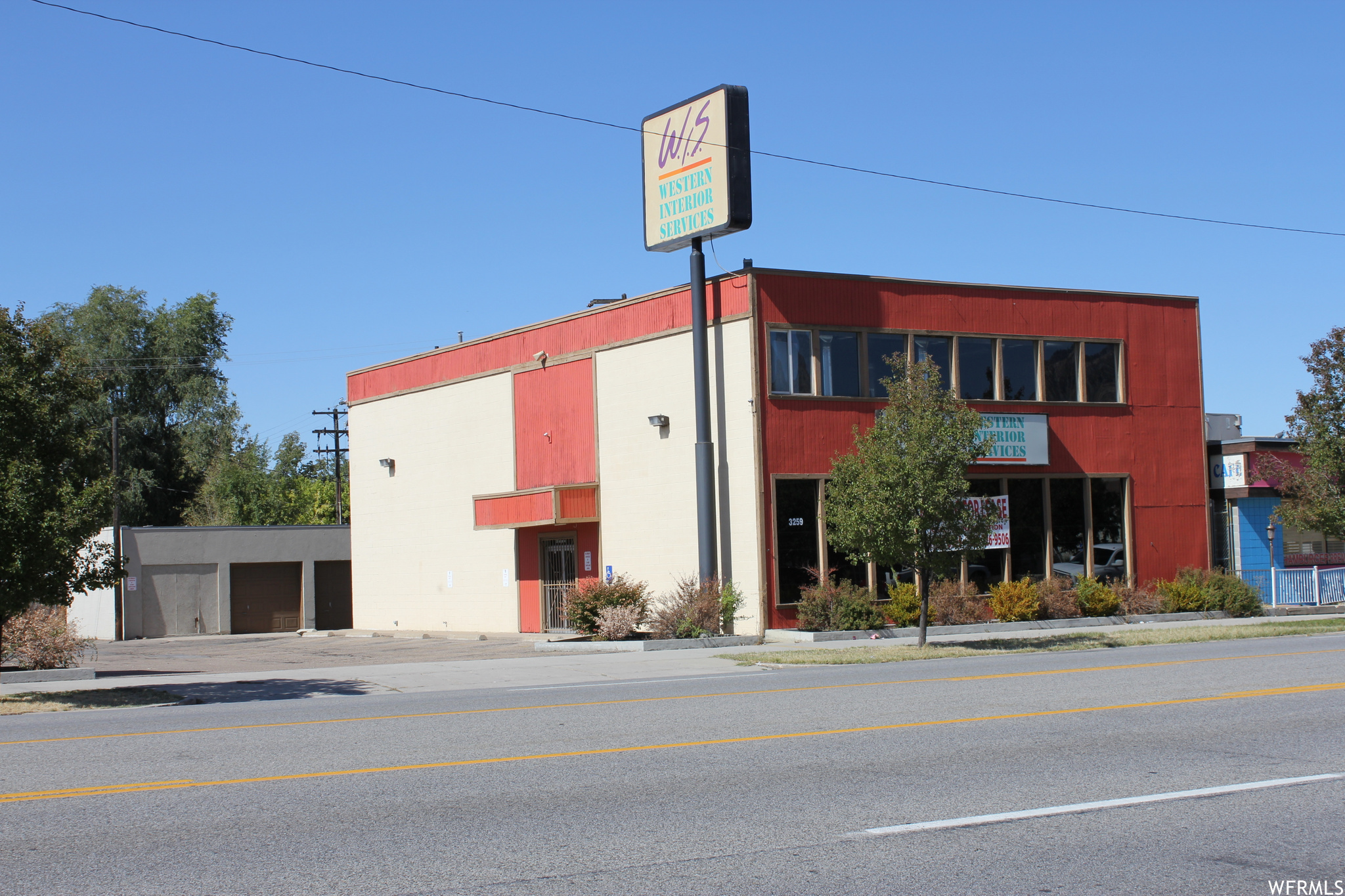 main property photo 27