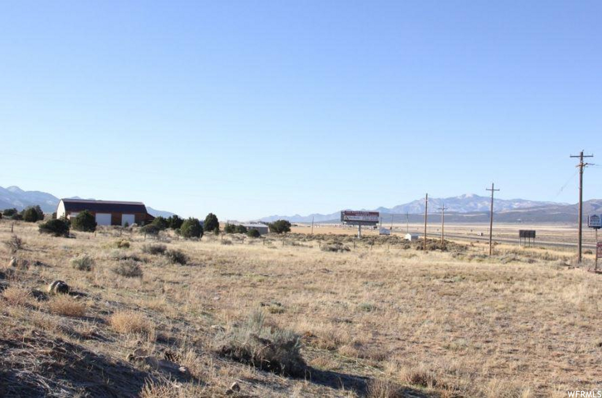 main property photo 8