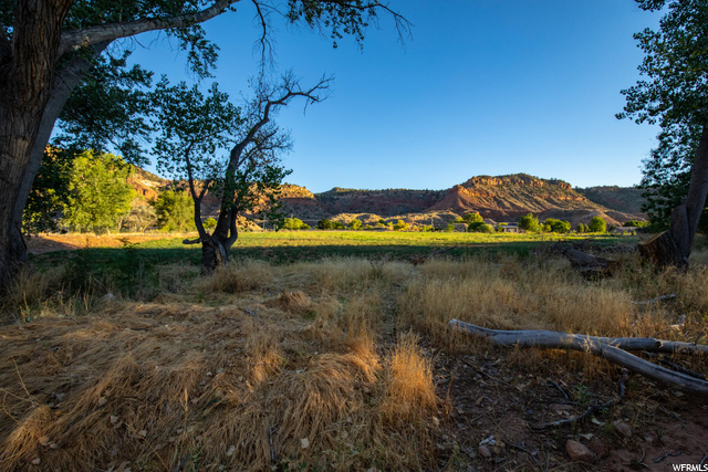 main property photo 18