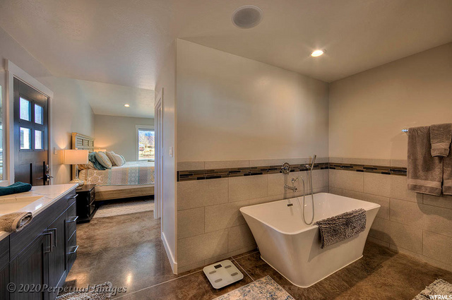 main property photo 72