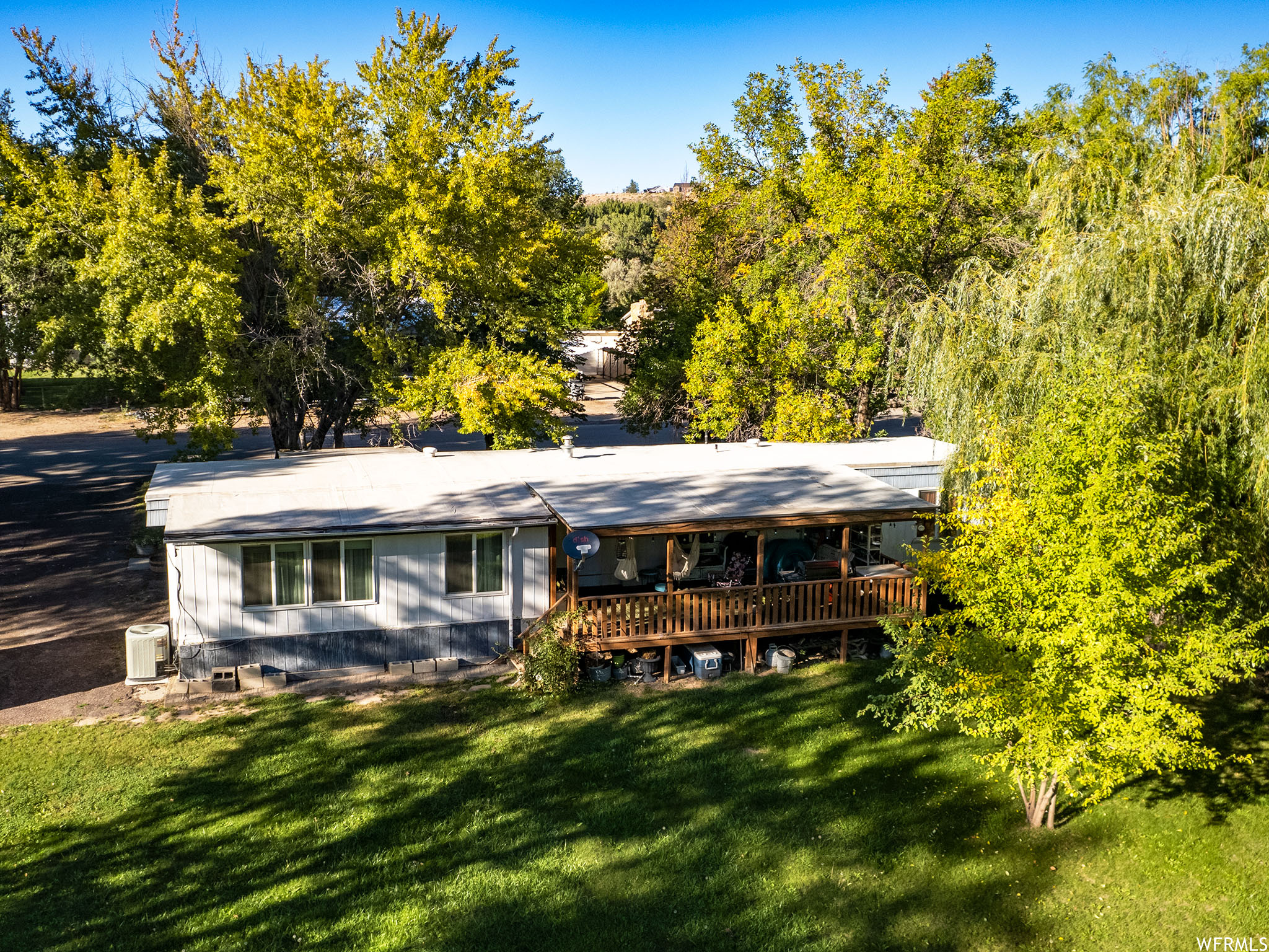 main property photo 5