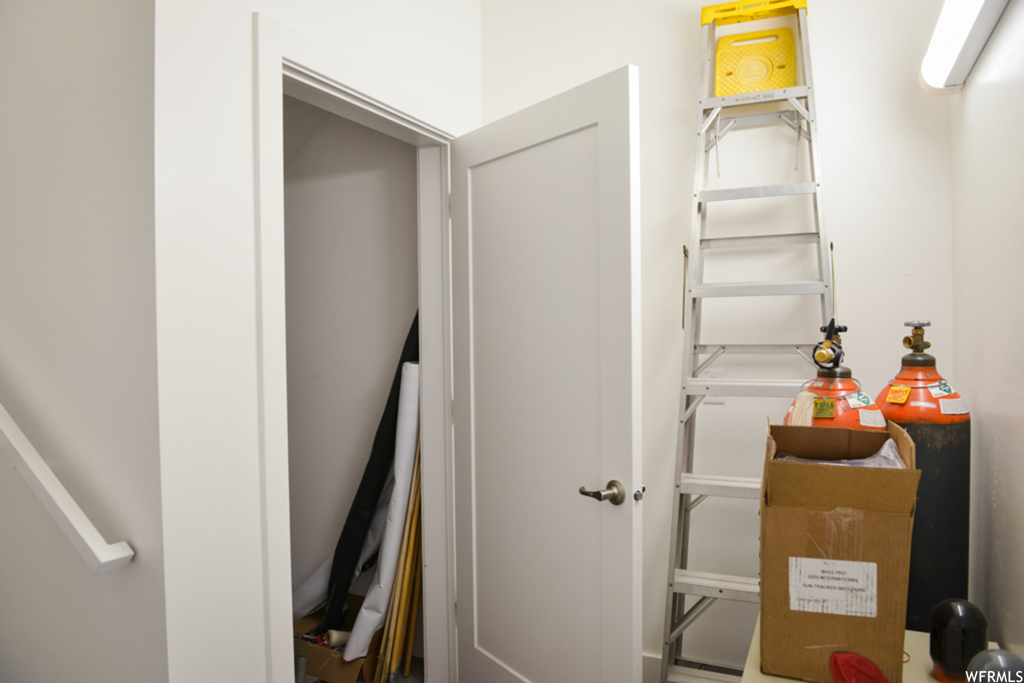 main property photo 60