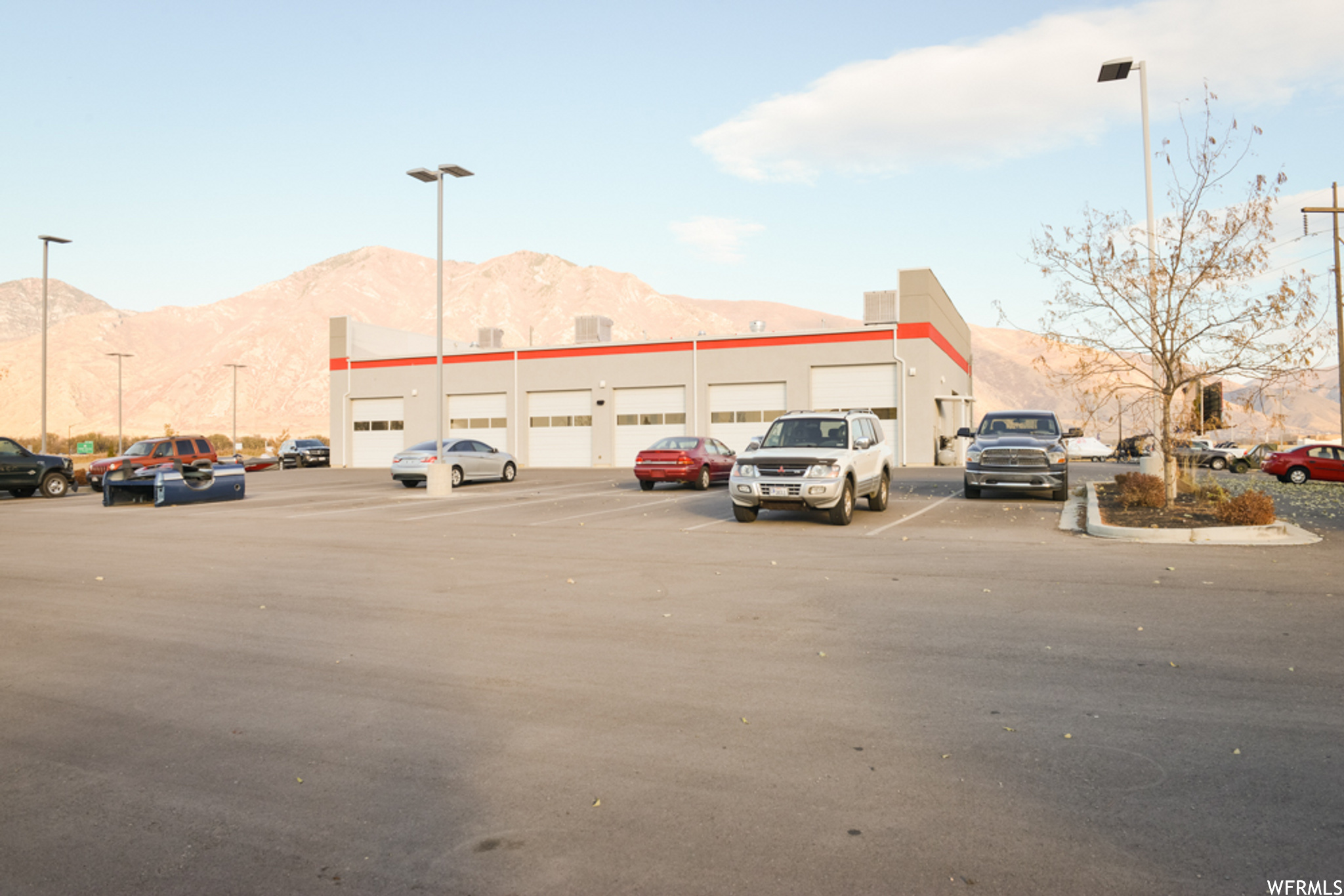 main property photo 8