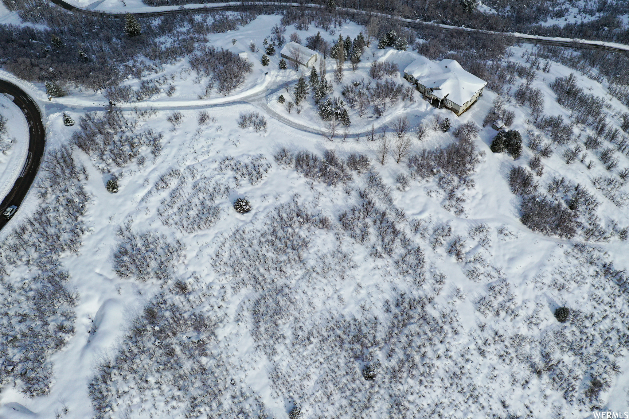 main property photo 15