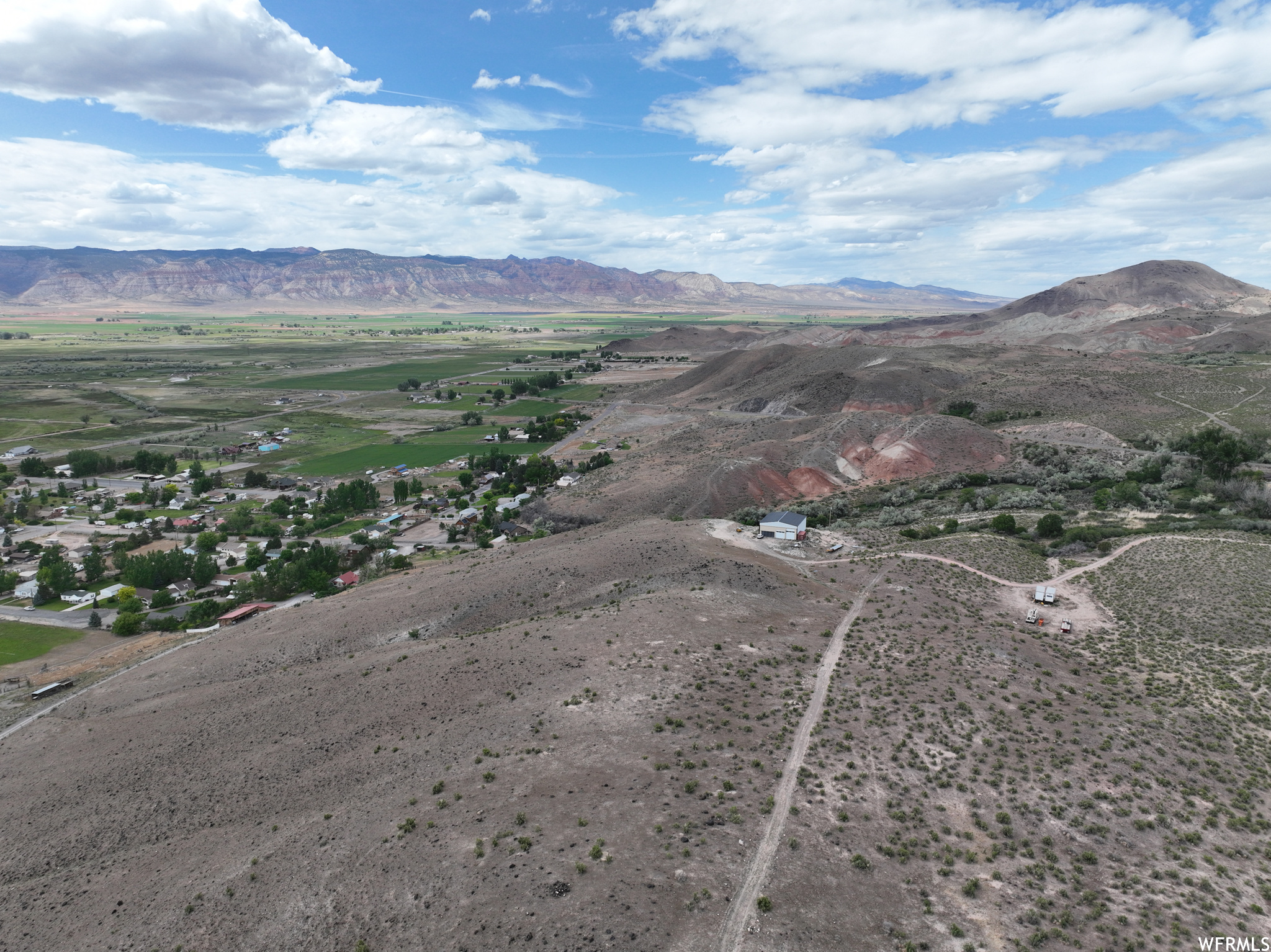 main property photo 10
