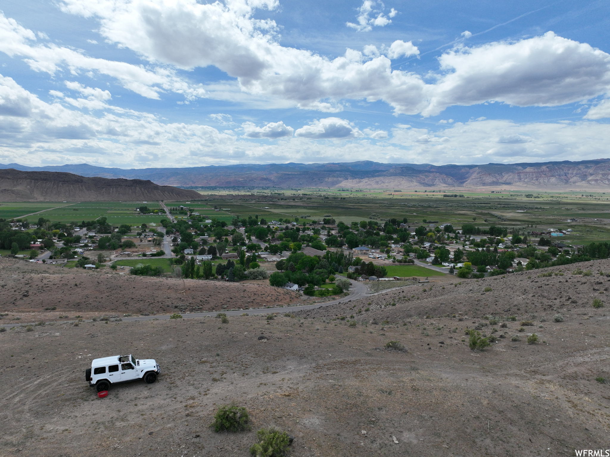 main property photo 8