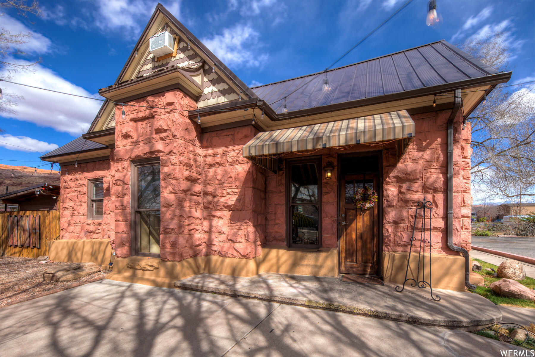 main property photo 32