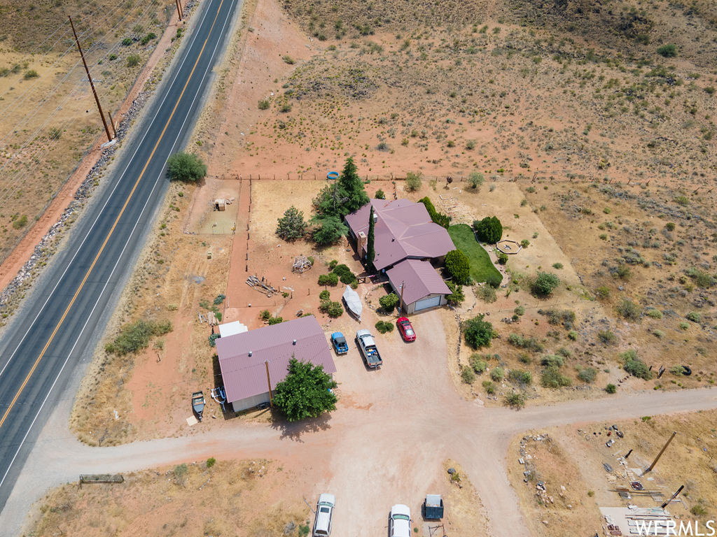 main property photo 16