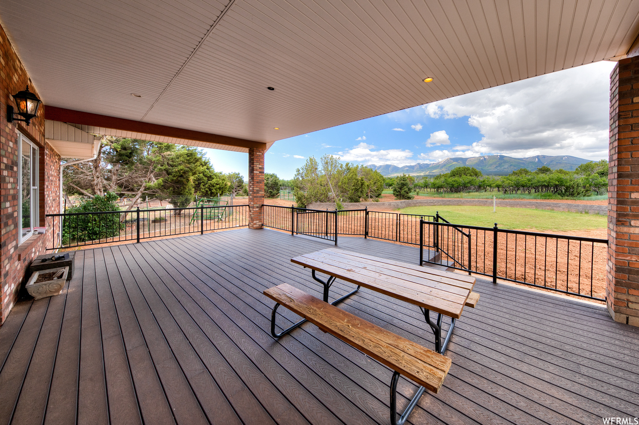 main property photo 54