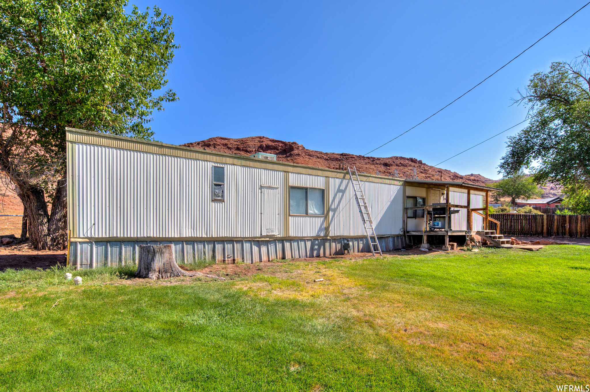 main property photo 17