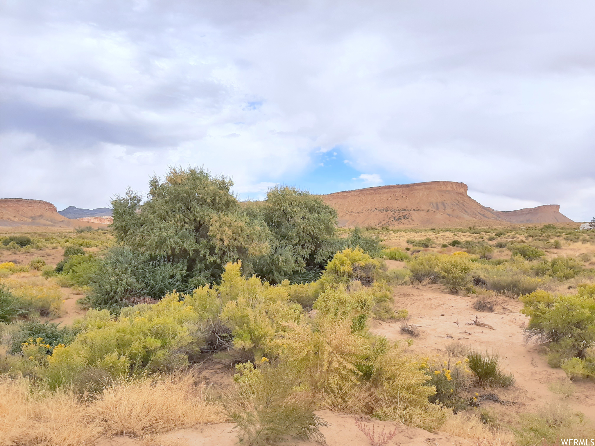 main property photo 18
