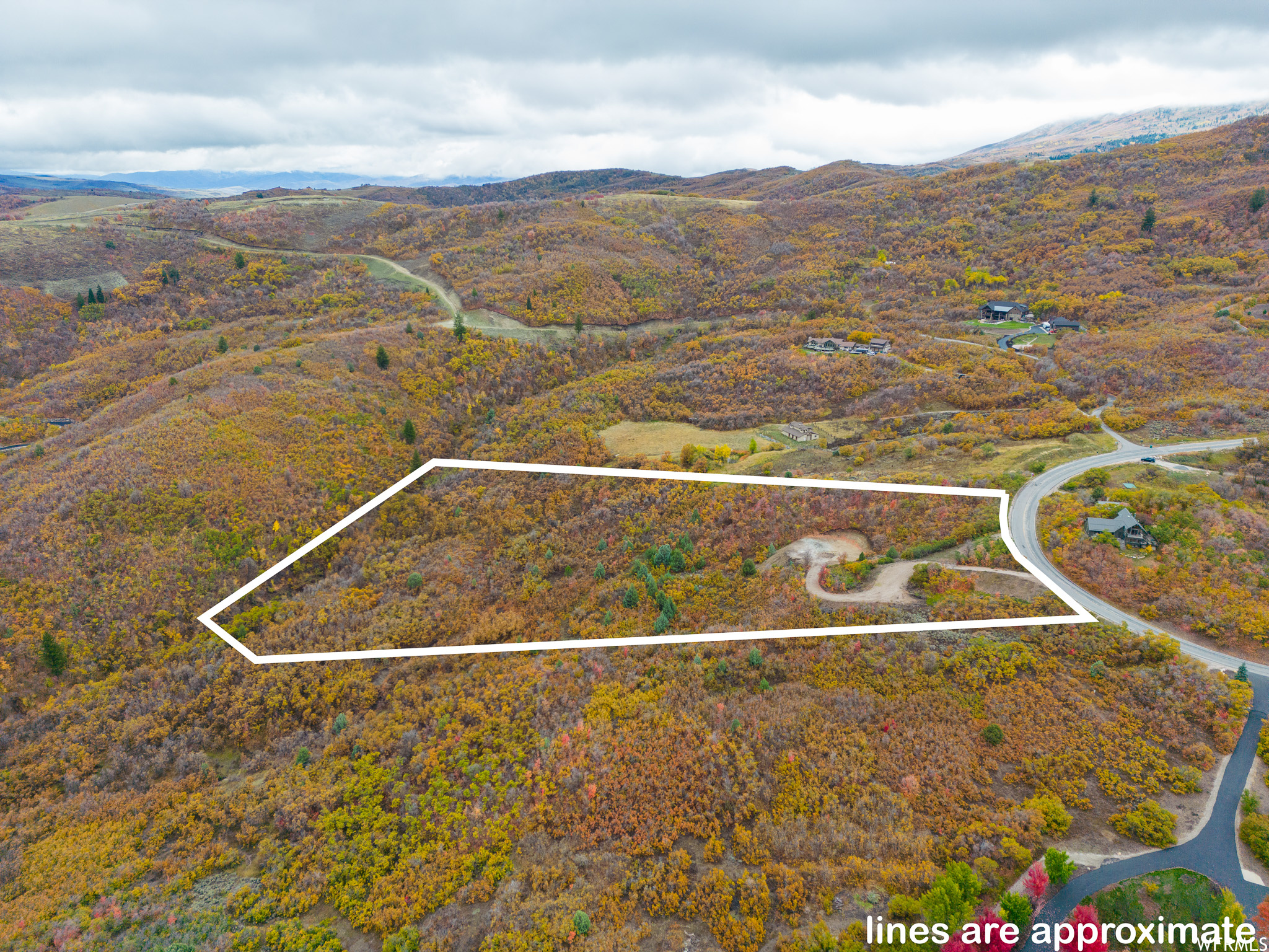 main property photo 16
