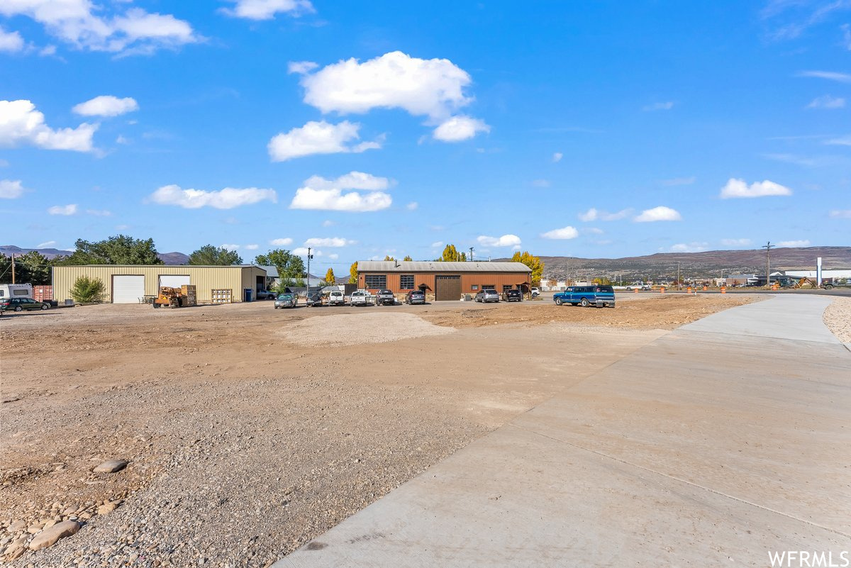 main property photo 6