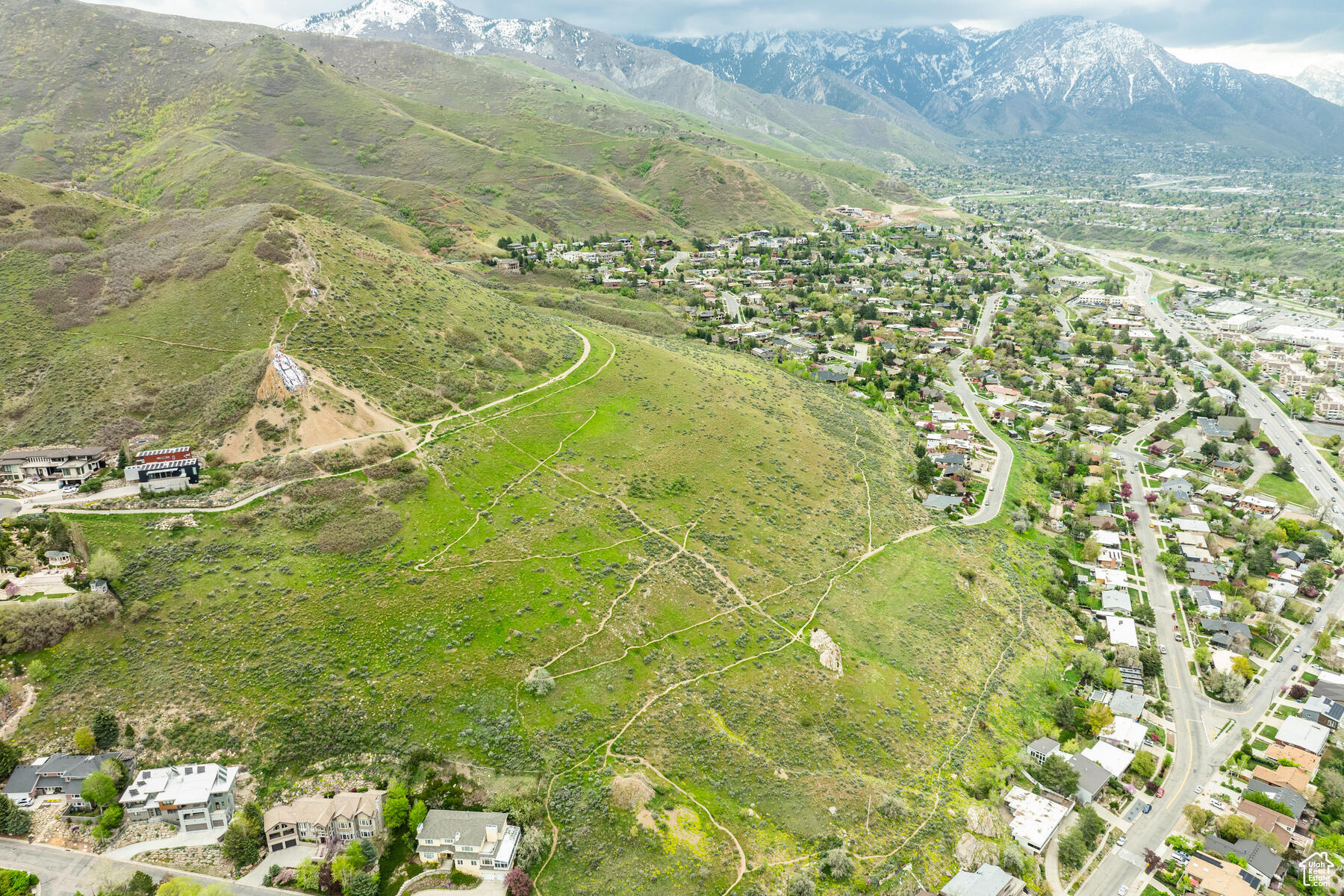 property viewer photo 9