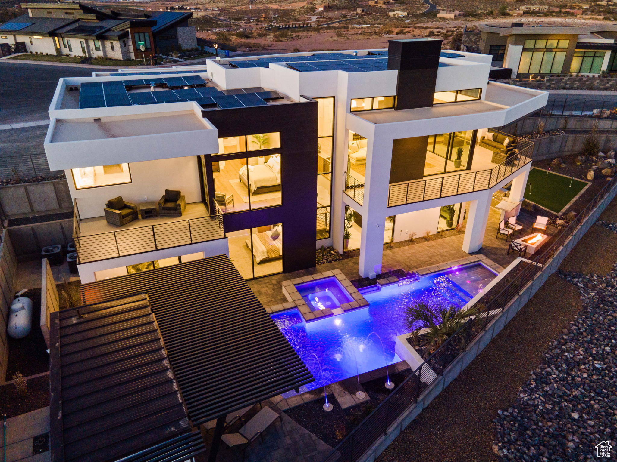 main property photo 46