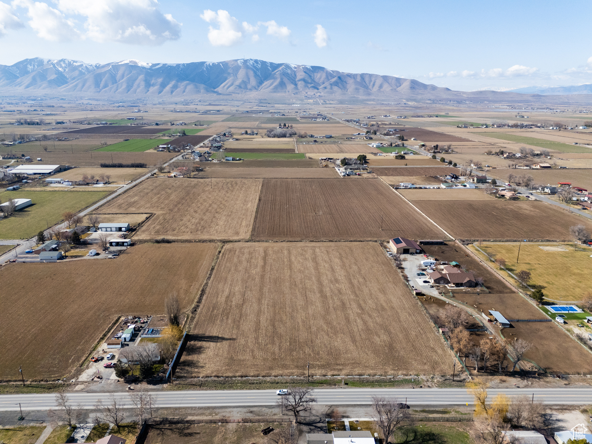 main property photo 18