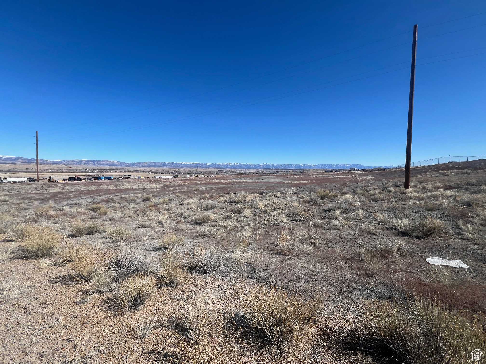 main property photo 6