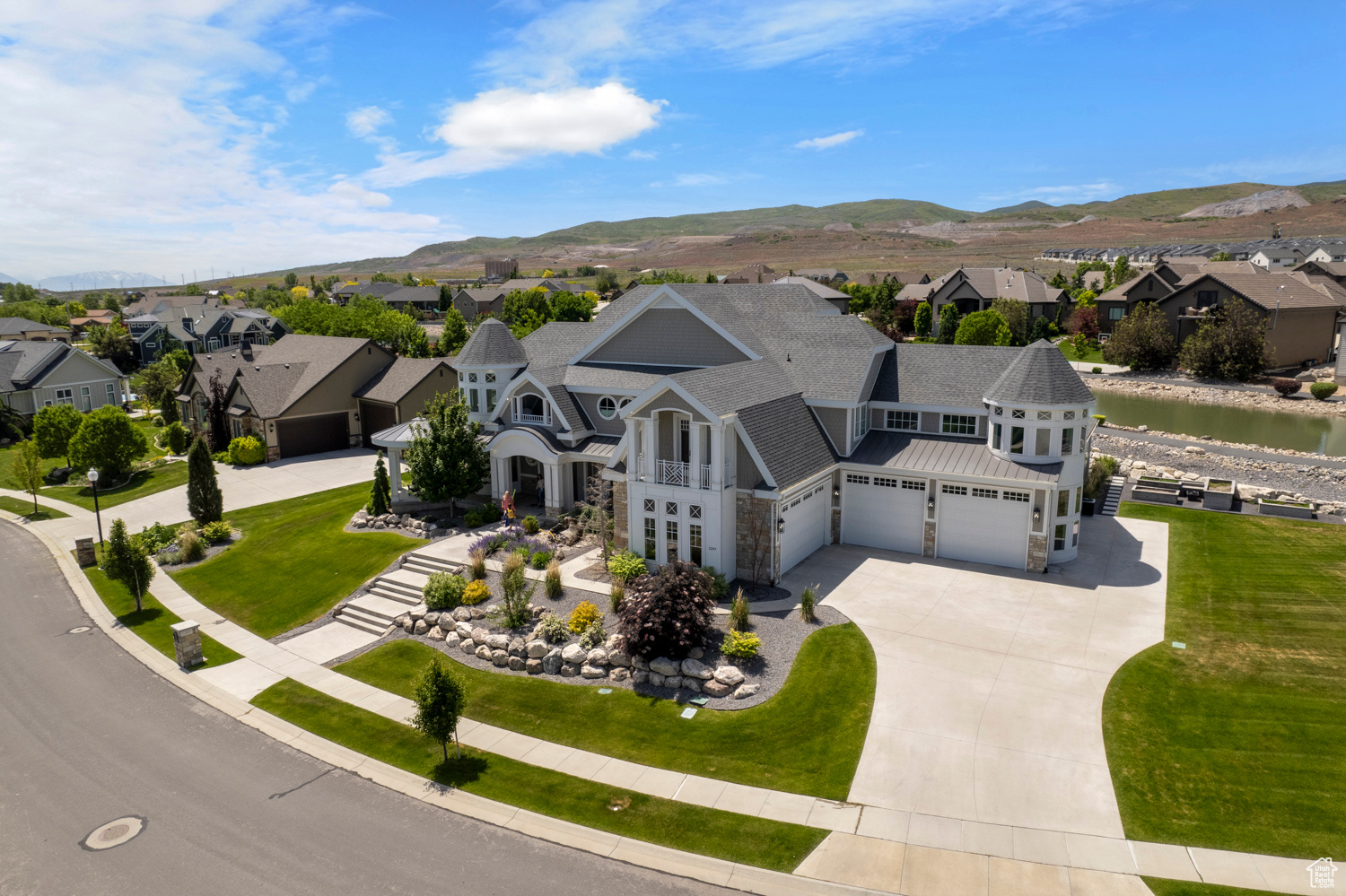 main property photo 76