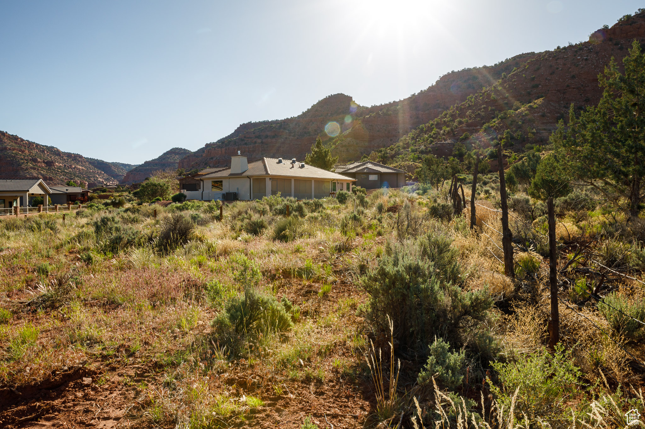 main property photo 12