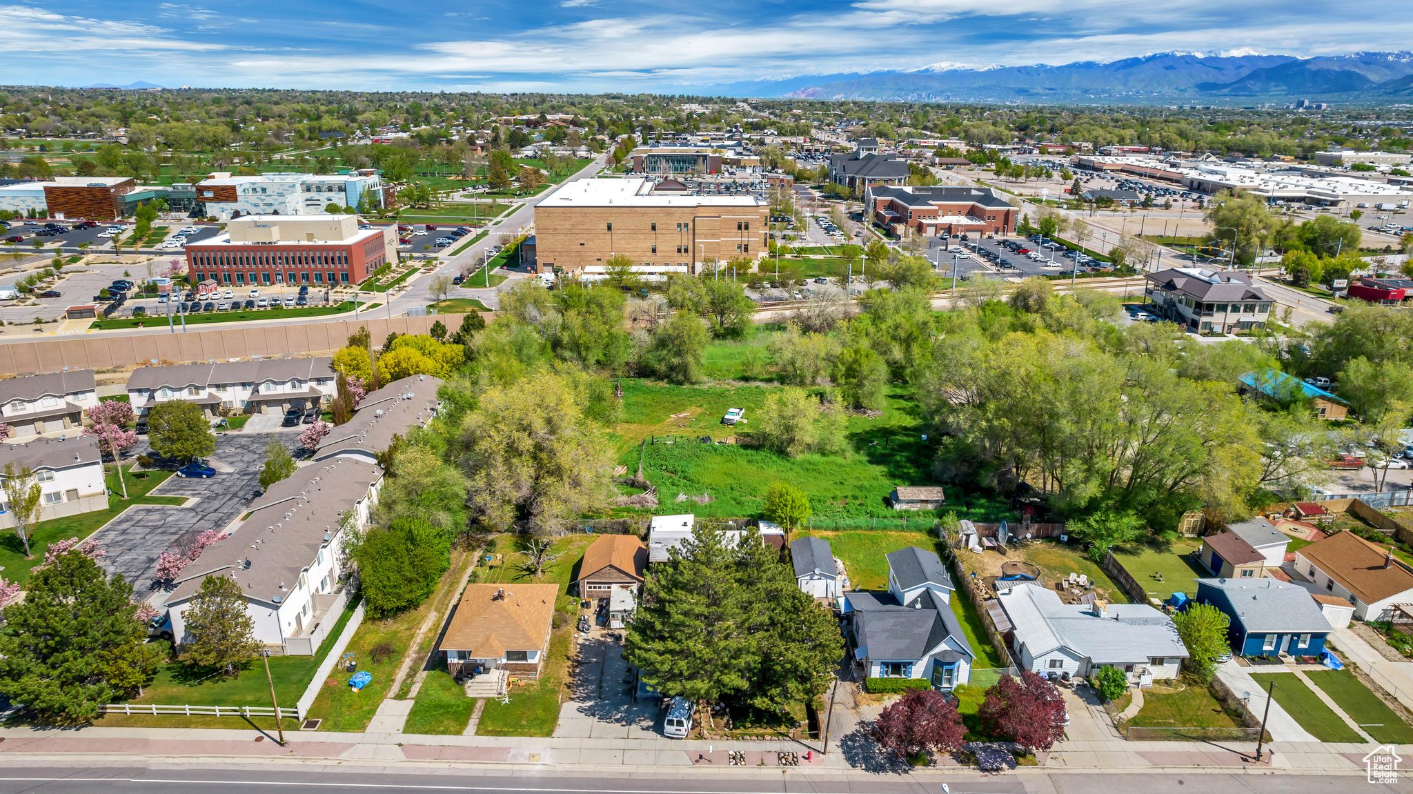 main property photo 21