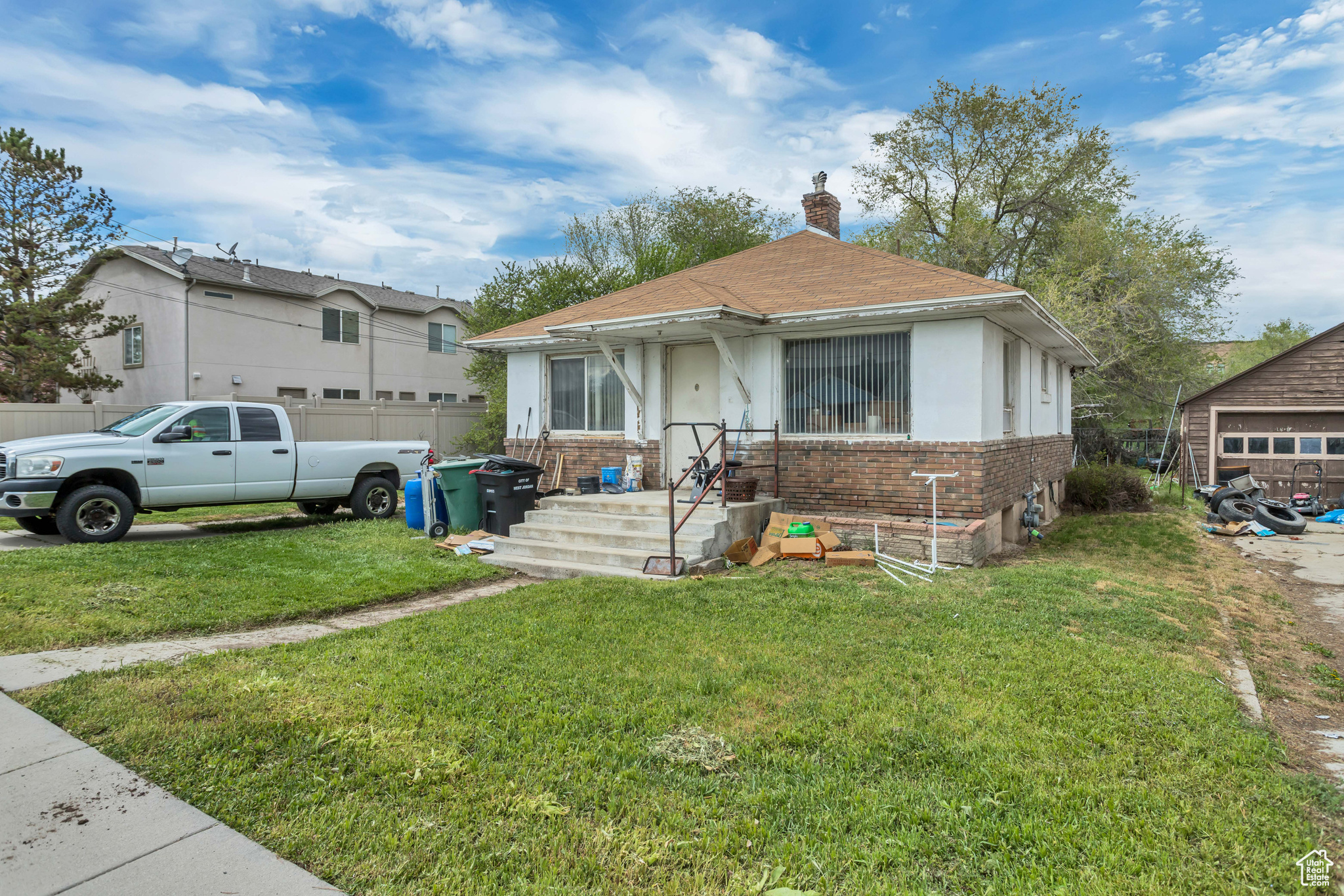 main property photo 7