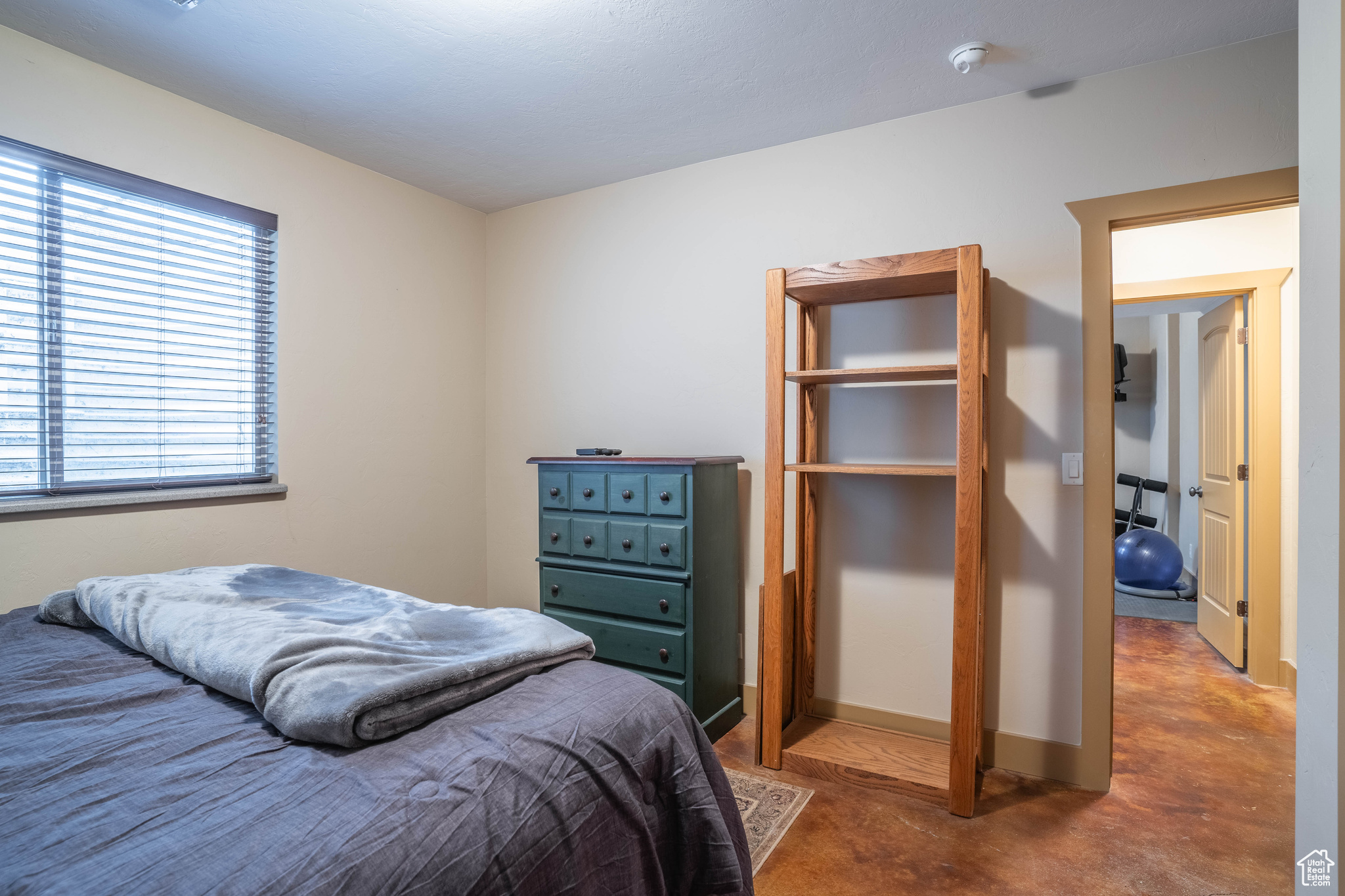main property photo 64