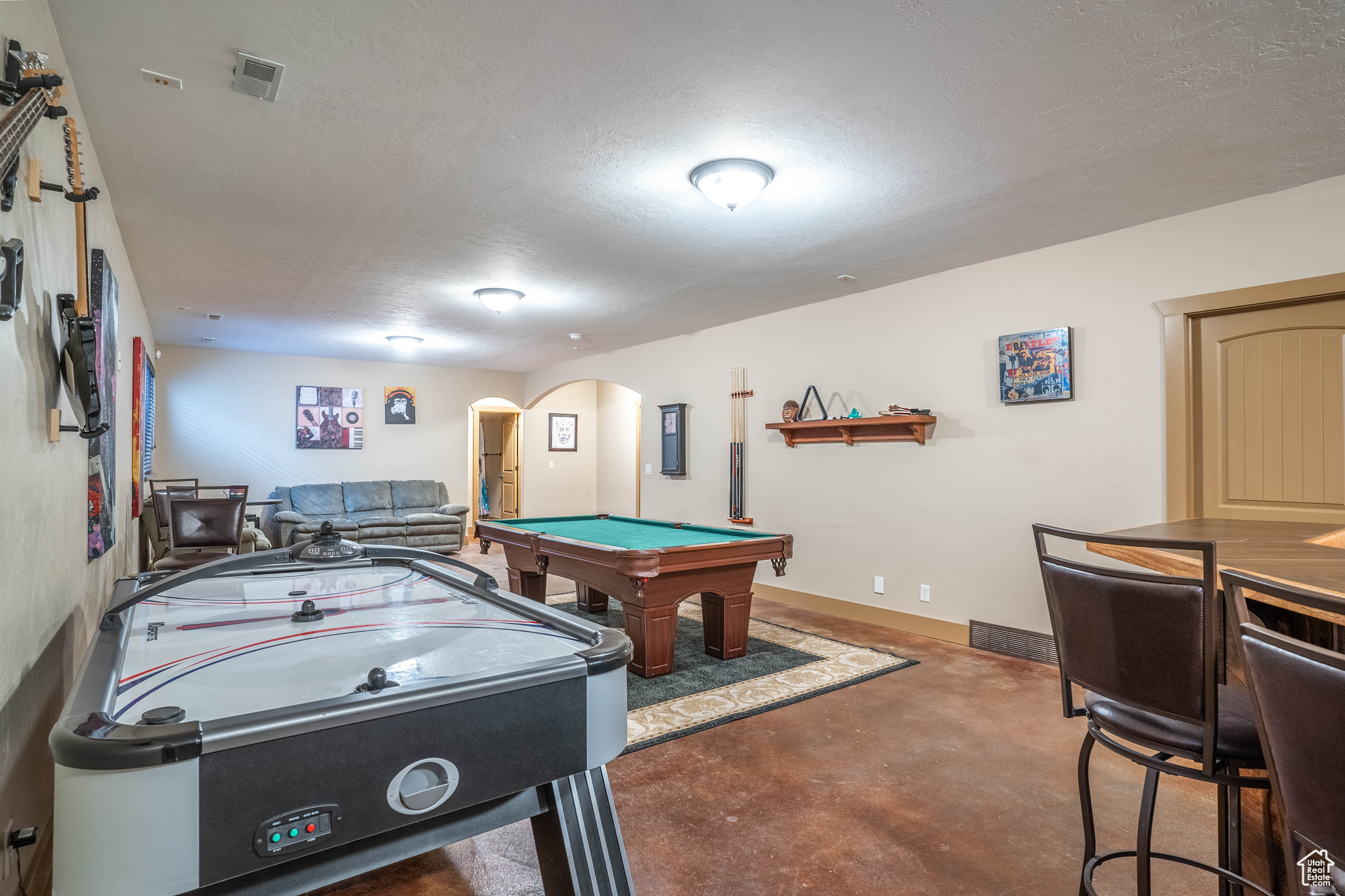 main property photo 77