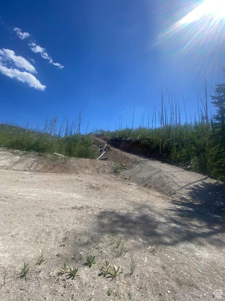 main property photo 40