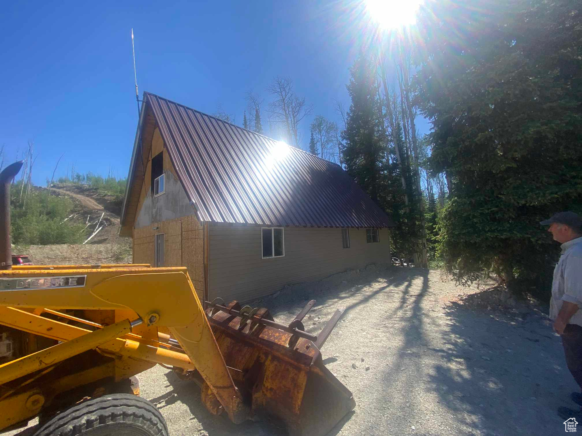 main property photo 94