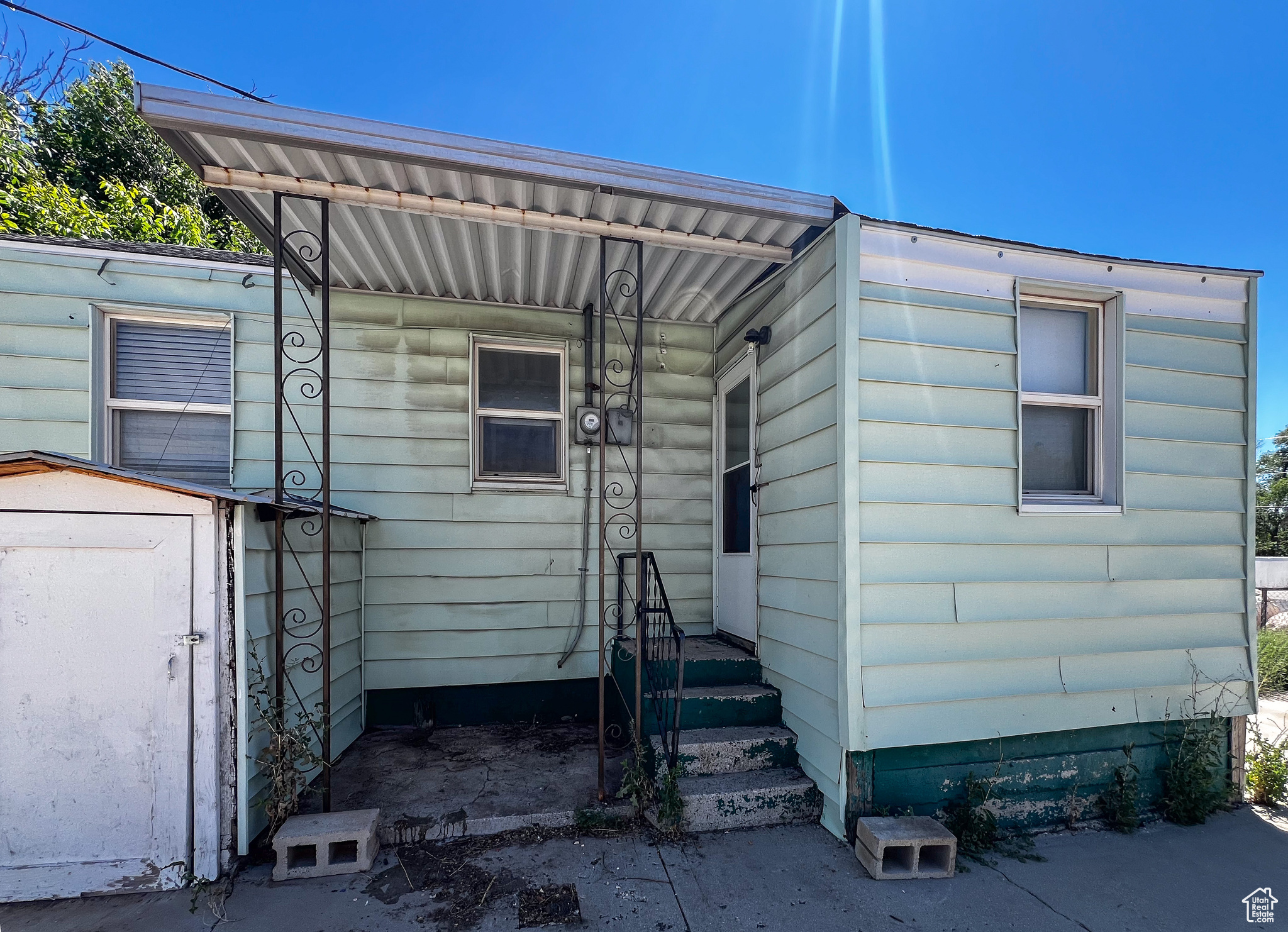main property photo 17