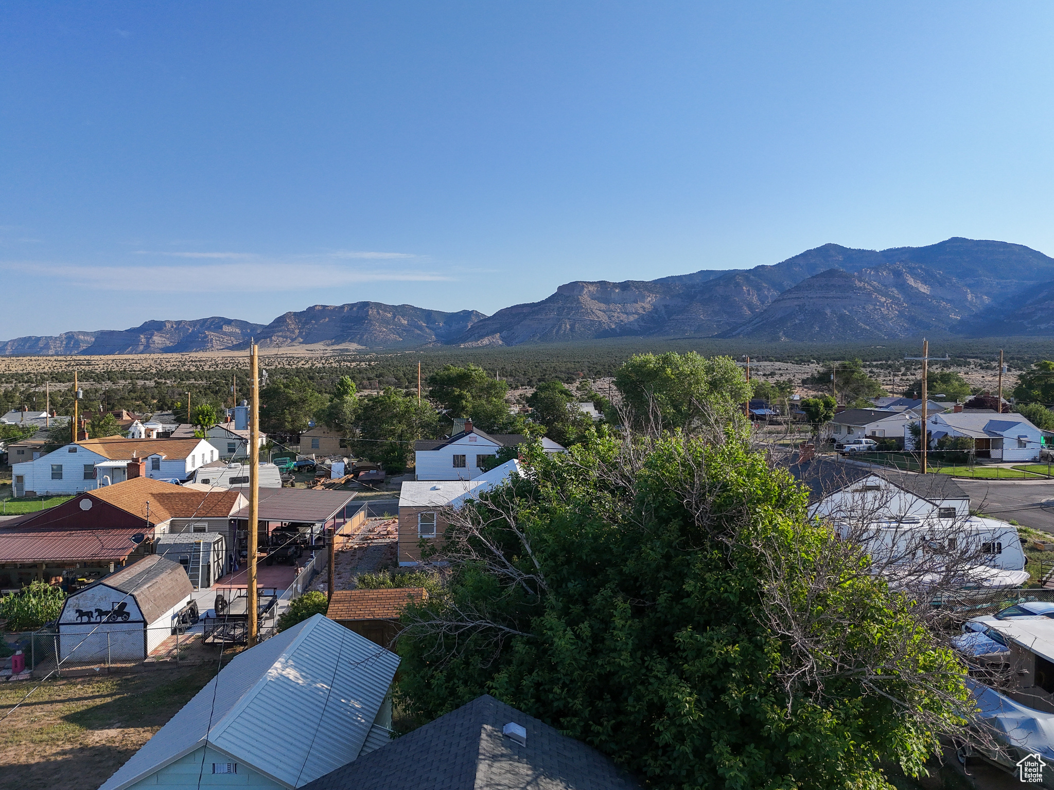 main property photo 19