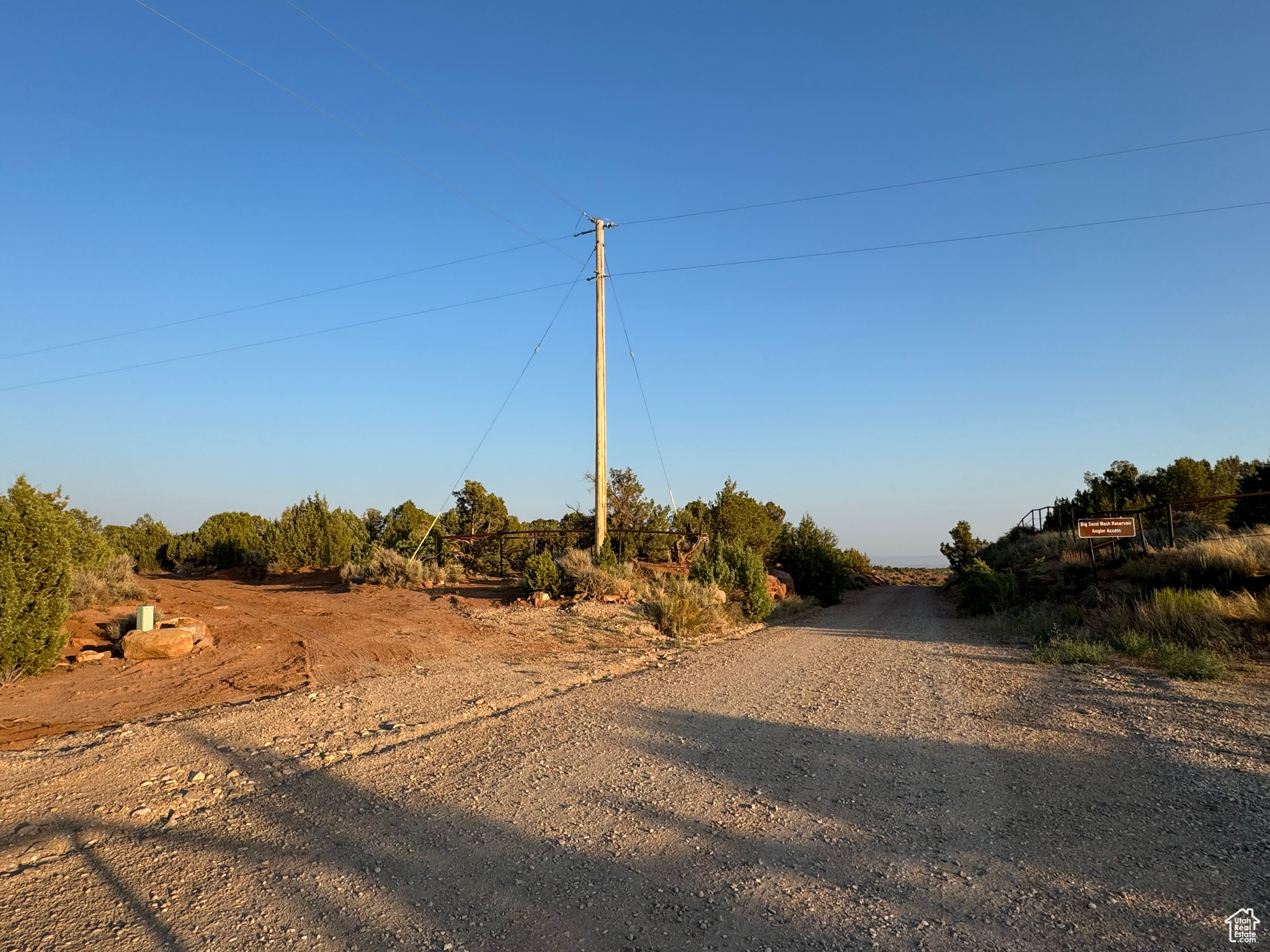 main property photo 9