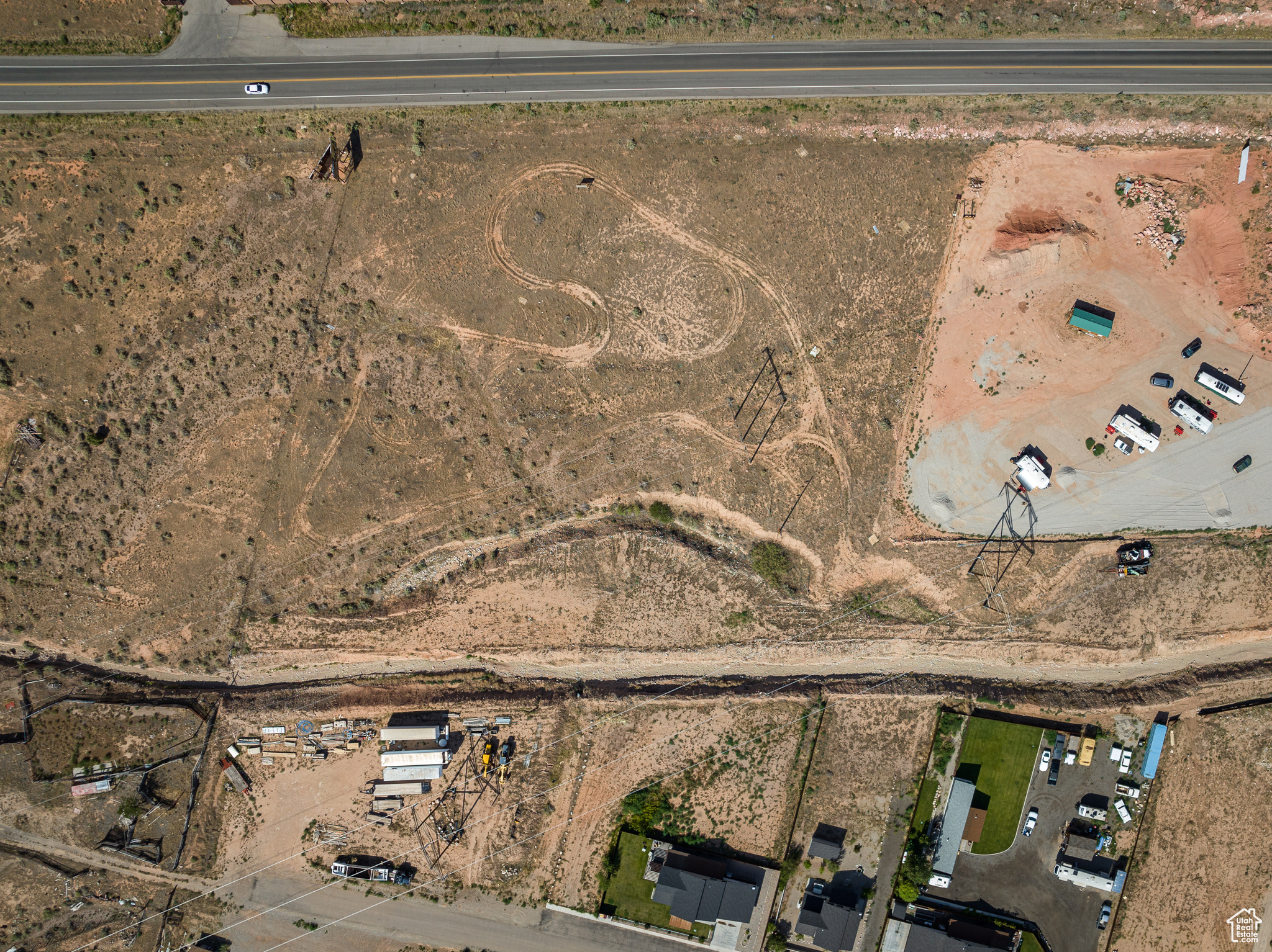 main property photo 13