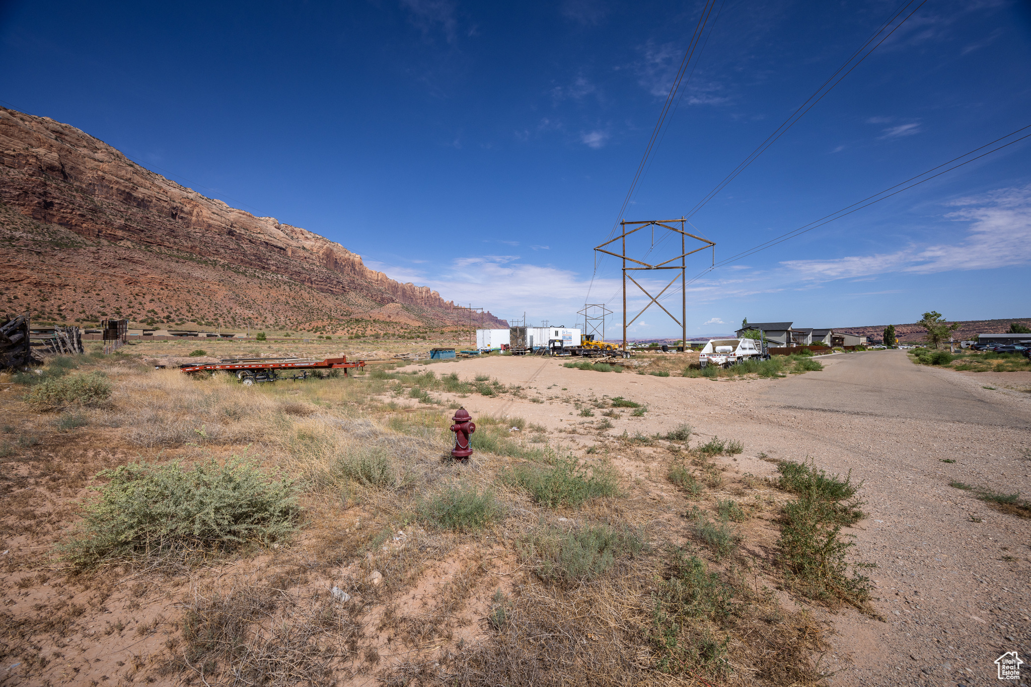 main property photo 19