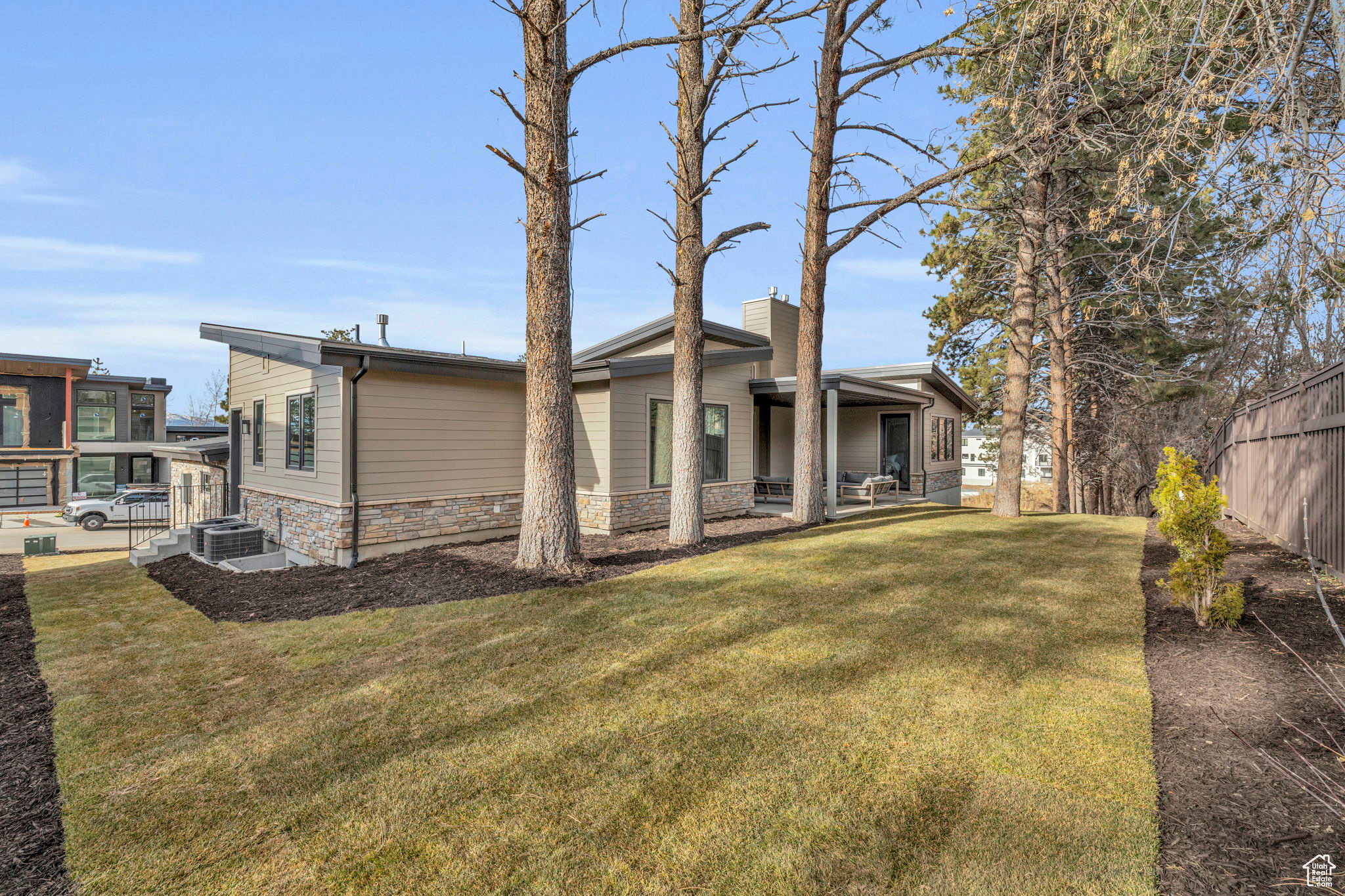 main property photo 54