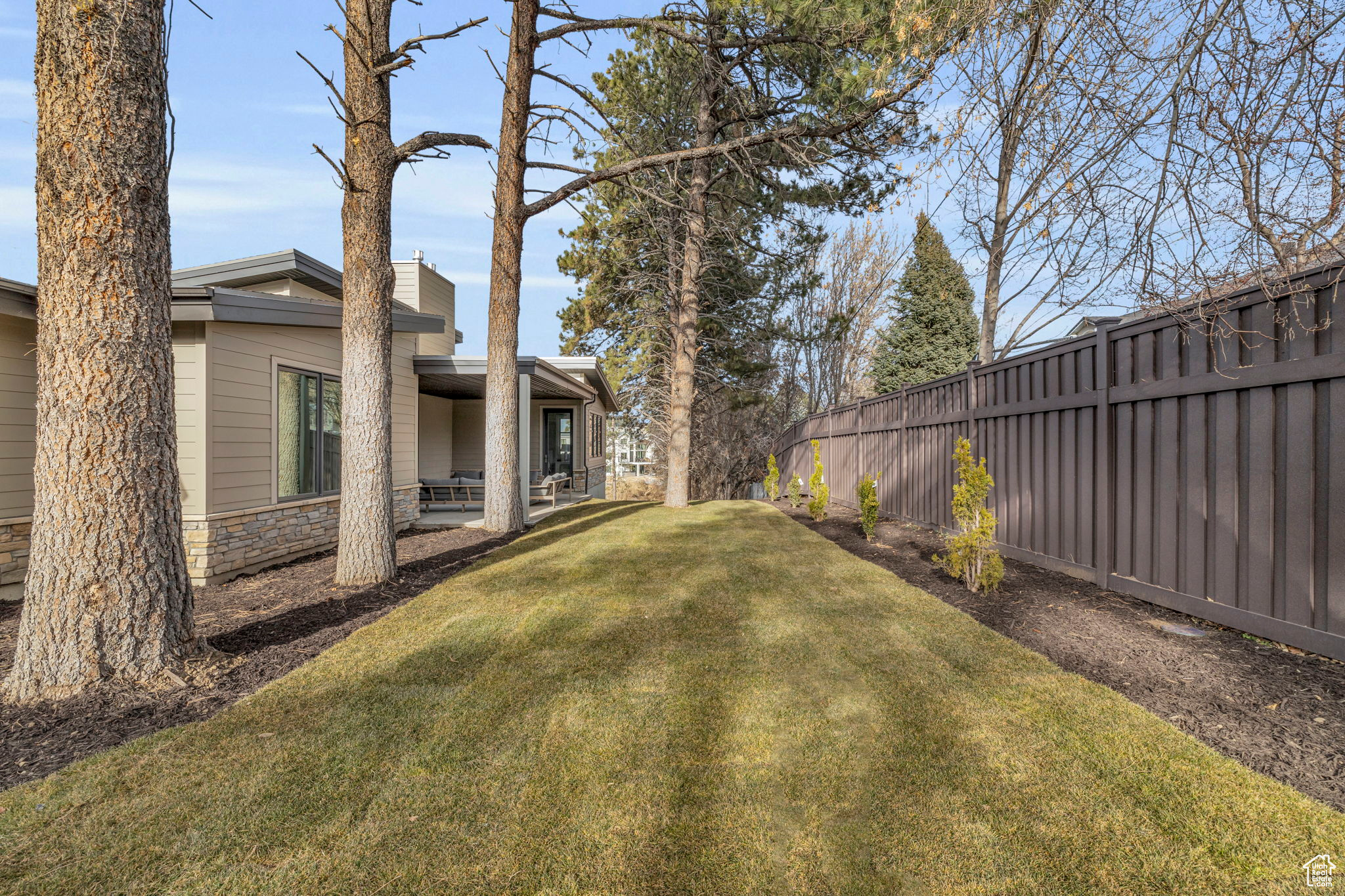 main property photo 59