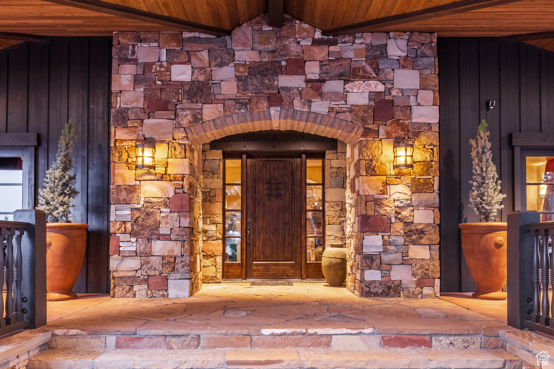 main property photo 58
