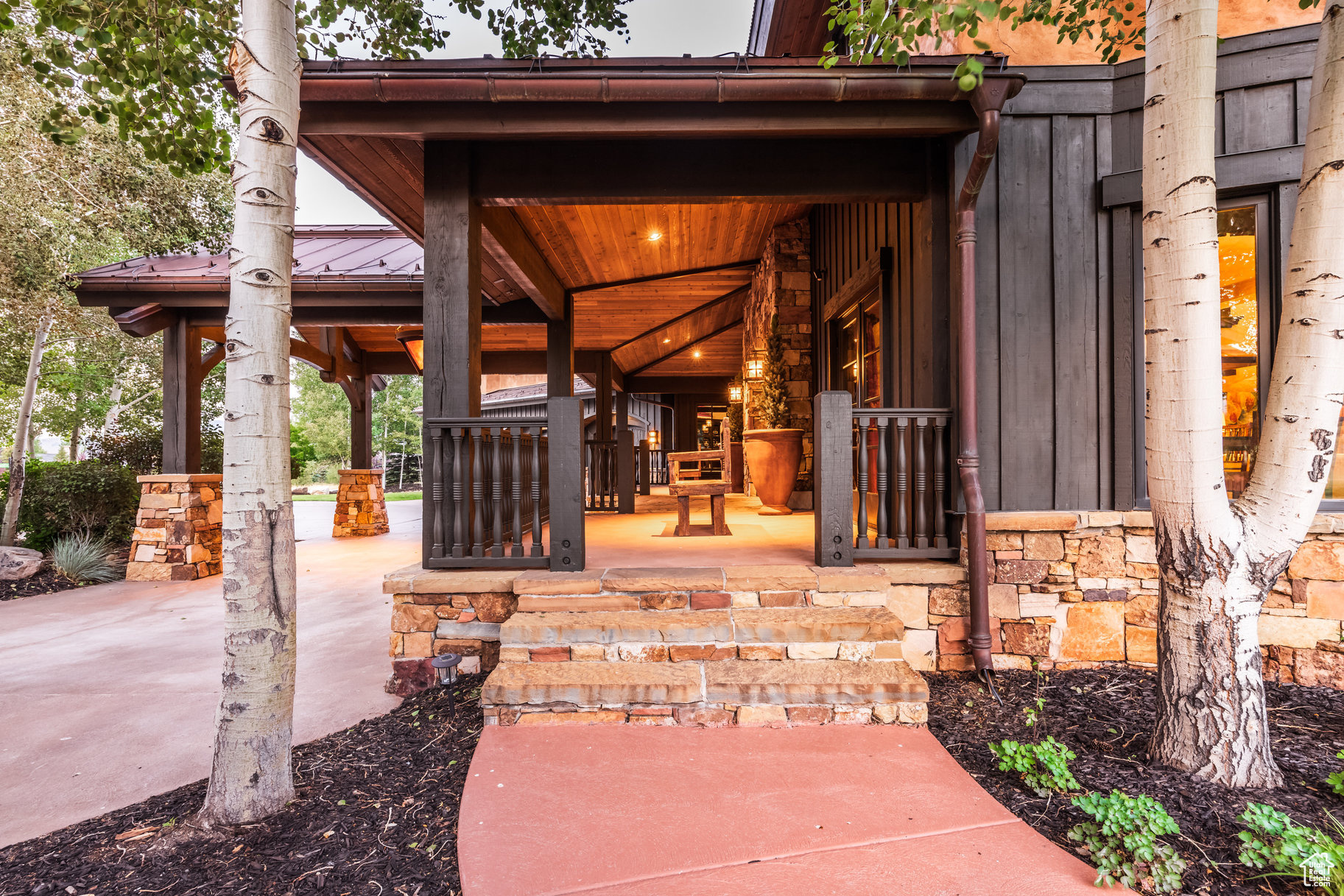 main property photo 65