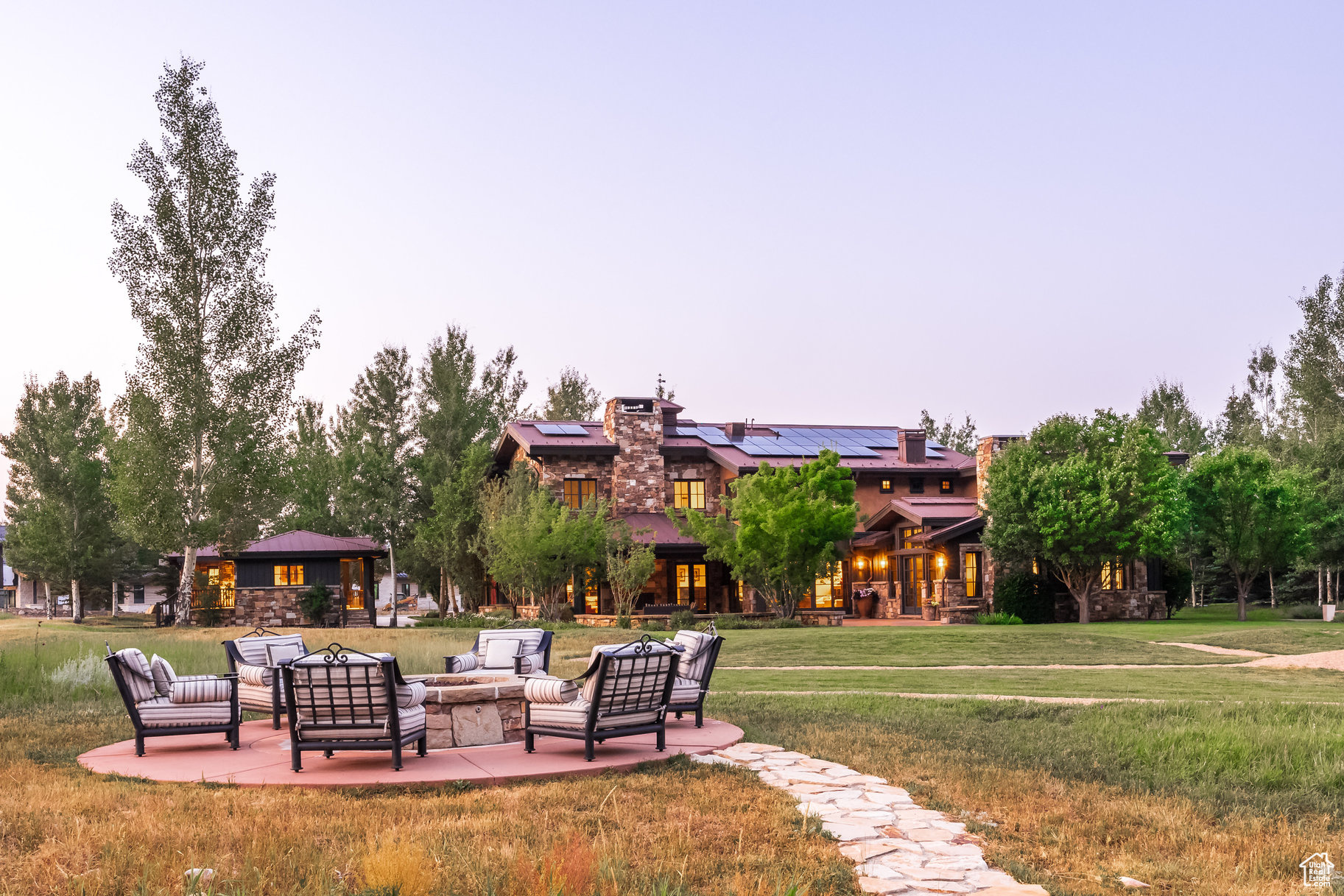 main property photo 80