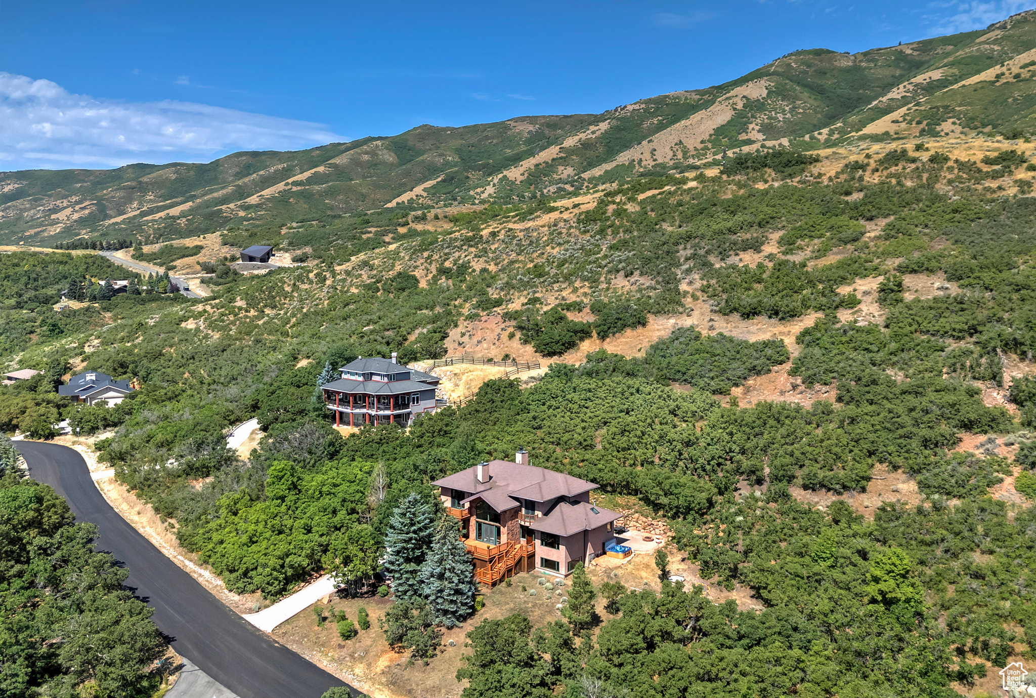 main property photo 45